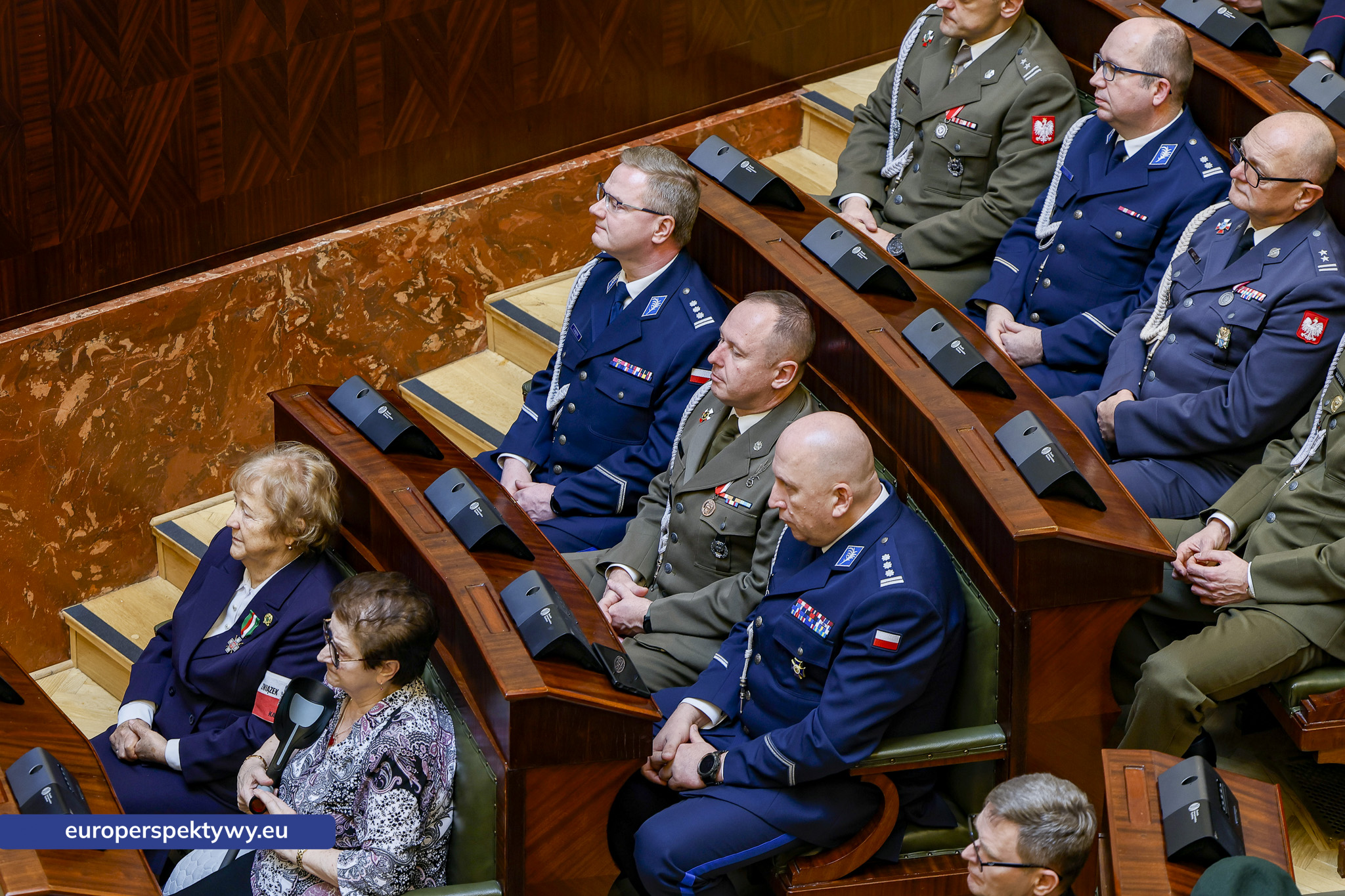 Betlejemskie Światełko Pokoju połączyło służby mundurowe i kombatantów na Śląsku-45 Europerspektywy Betlejemskie Światełko Pokoju połączyło służby mundurowe i kombatantów na Śląsku