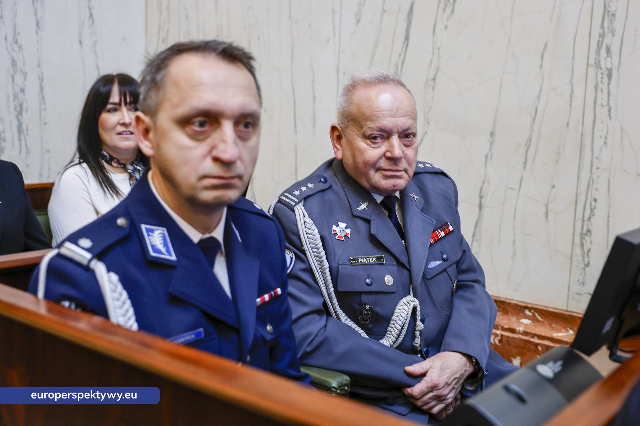 Betlejemskie Światełko Pokoju połączyło służby mundurowe i kombatantów na Śląsku-5 Europerspektywy Betlejemskie Światełko Pokoju połączyło służby mundurowe i kombatantów na Śląsku