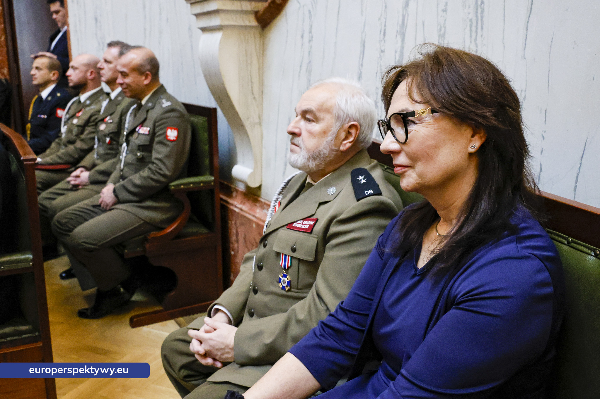 Betlejemskie Światełko Pokoju połączyło służby mundurowe i kombatantów na Śląsku-71 Europerspektywy Betlejemskie Światełko Pokoju połączyło służby mundurowe i kombatantów na Śląsku