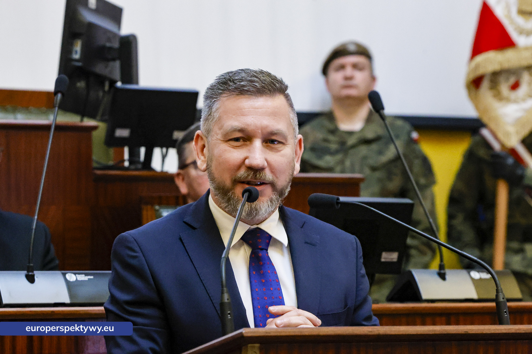 Betlejemskie Światełko Pokoju połączyło służby mundurowe i kombatantów na Śląsku-92 Europerspektywy Betlejemskie Światełko Pokoju połączyło służby mundurowe i kombatantów na Śląsku