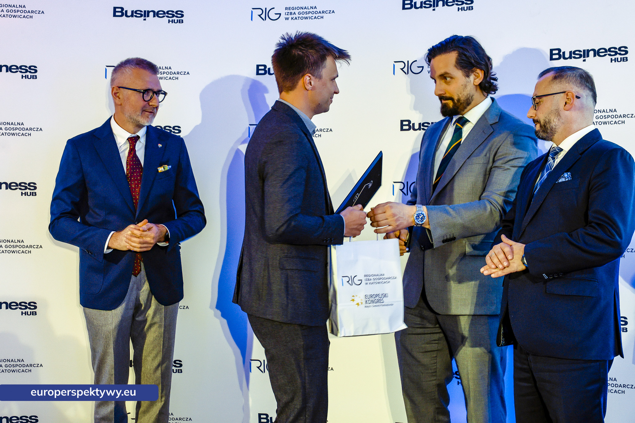 RiG Gospodarcze Zamknięcie Roku-25 Europerspektywy RIG podsumowuje rok jubileuszowy