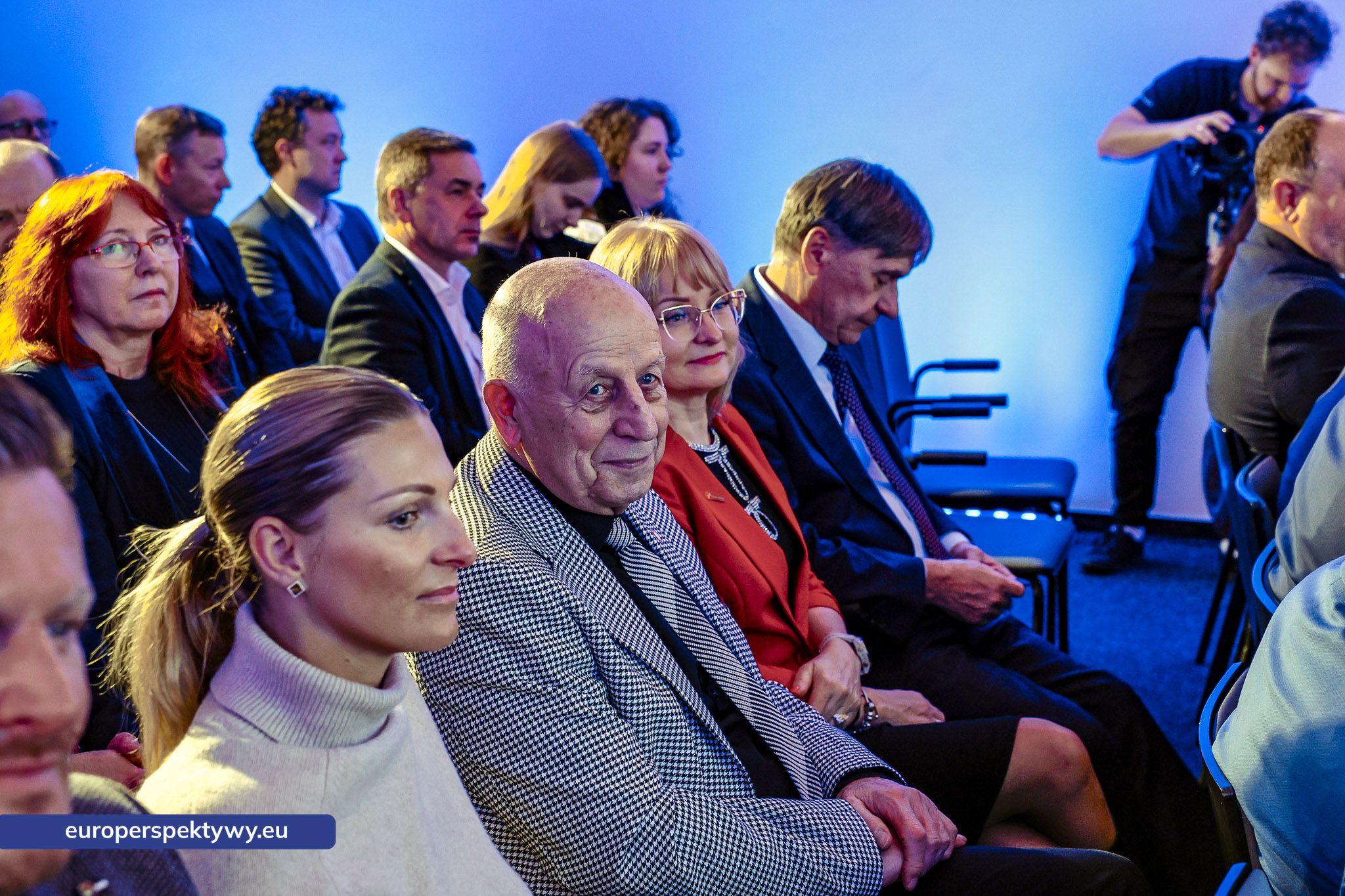 RiG Gospodarcze Zamknięcie Roku-30 Europerspektywy RIG podsumowuje rok jubileuszowy