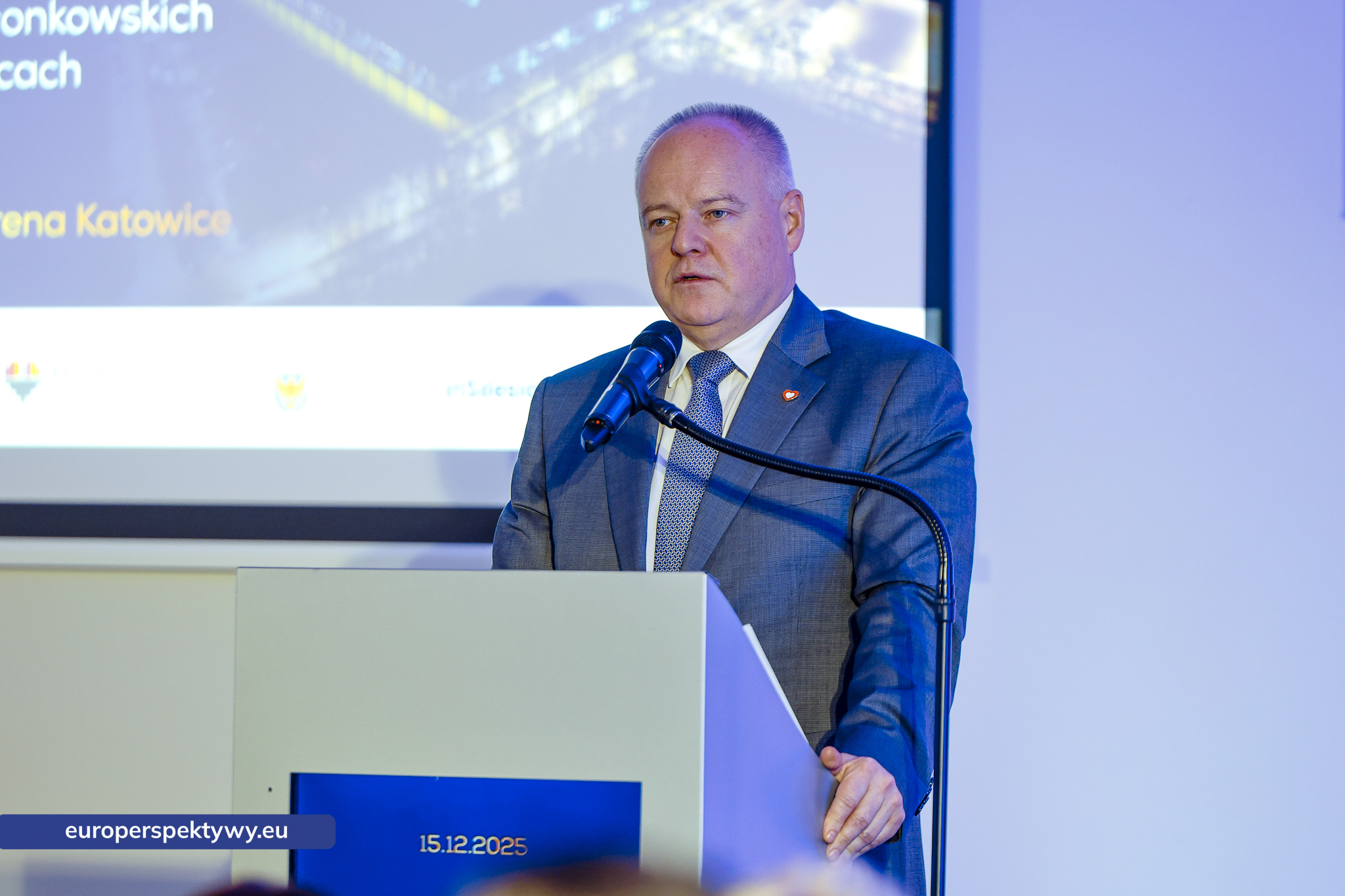 RiG Gospodarcze Zamknięcie Roku-38 Europerspektywy RIG podsumowuje rok jubileuszowy