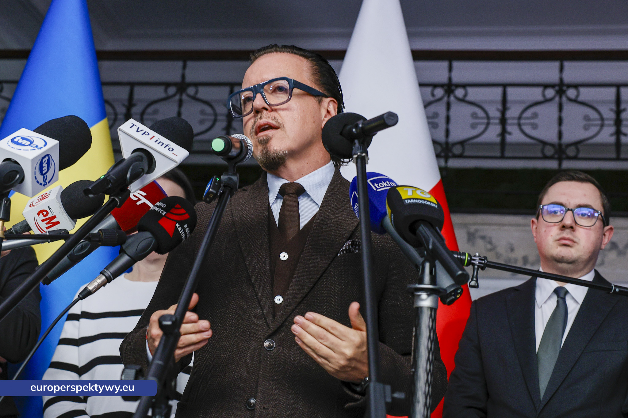 Spotkanie Ministra MAP z Sygnatariuszami umowy społecznej Minister Energii-19 Europerspektywy Briefing dot. sytuacji polskiego górnictwa. Ministrowie zapowiadają działania naprawcze dla JSW