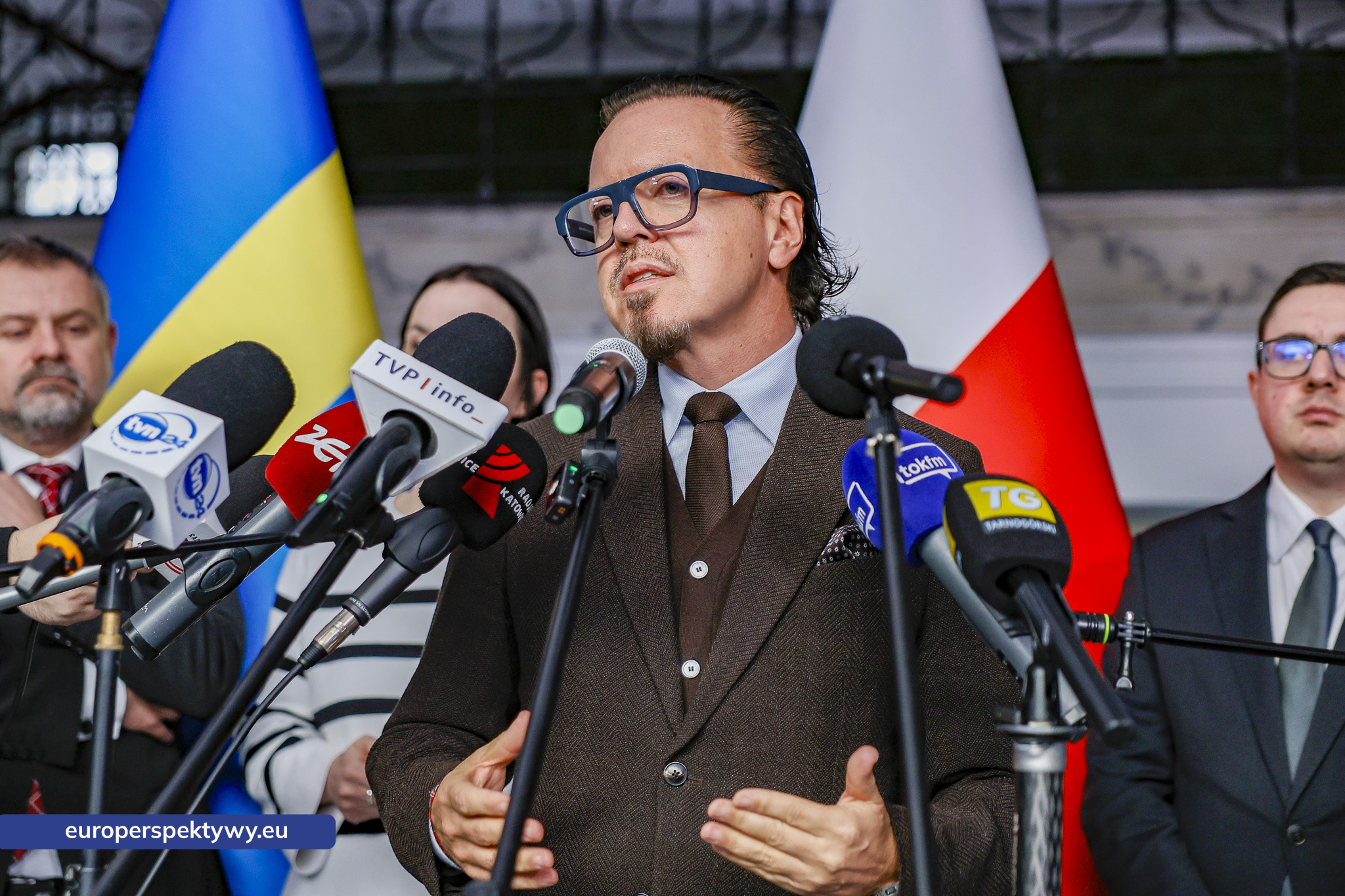 Spotkanie Ministra MAP z Sygnatariuszami umowy społecznej Minister Energii-21 Europerspektywy Briefing dot. sytuacji polskiego górnictwa. Ministrowie zapowiadają działania naprawcze dla JSW