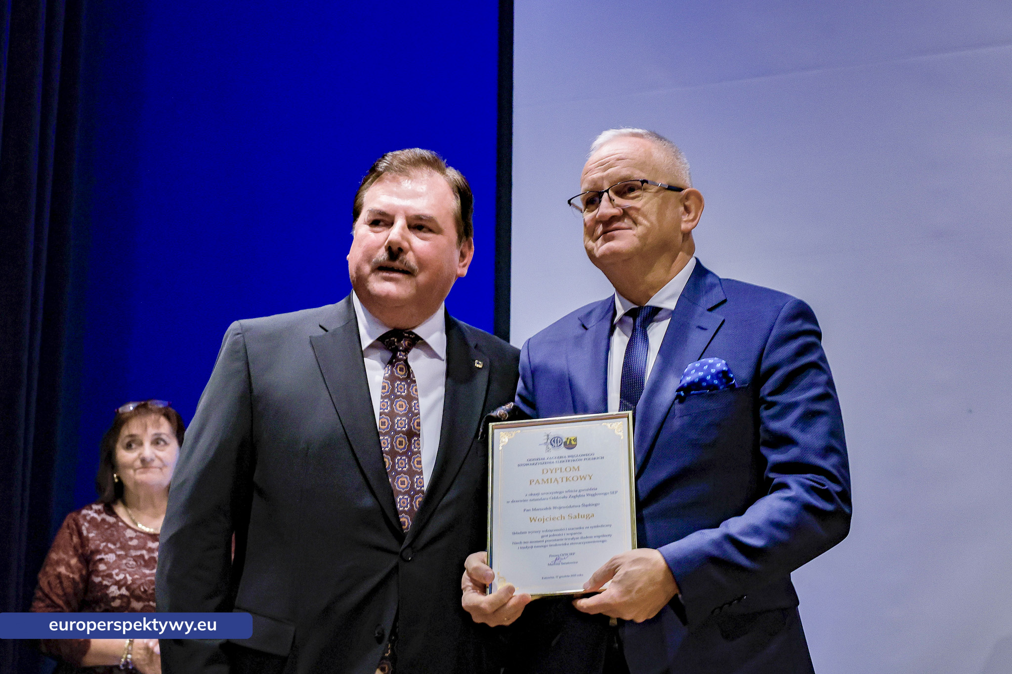 Europerspektywy Spotkanie Świąteczne OZW SEP: uroczystość nadania sztandaru i podsumowanie roku działalności