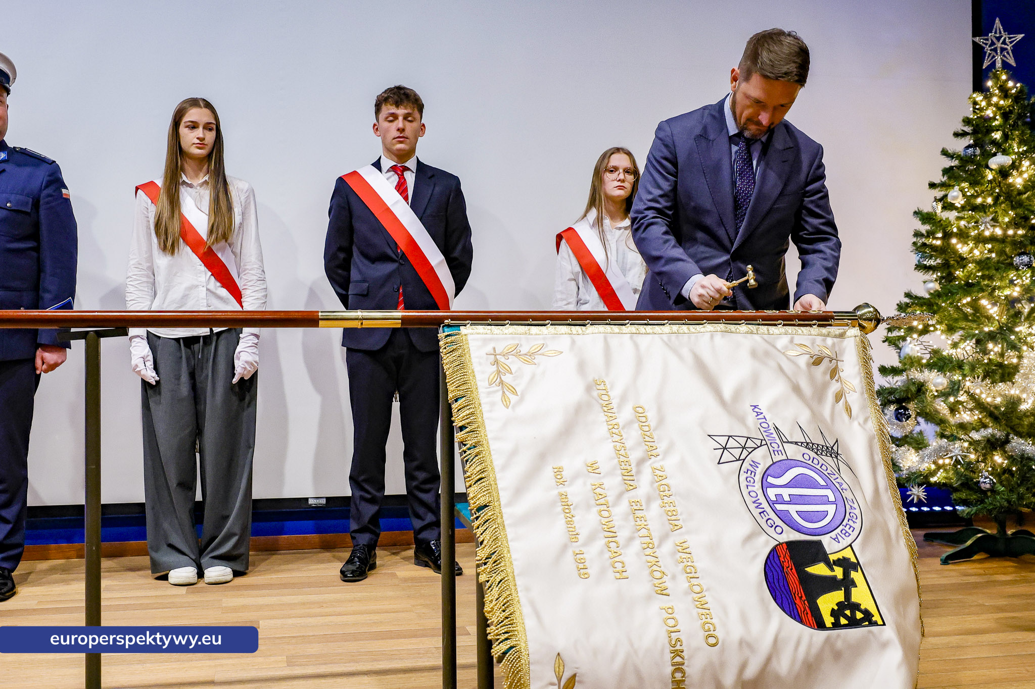 Europerspektywy Spotkanie Świąteczne OZW SEP: uroczystość nadania sztandaru i podsumowanie roku działalności