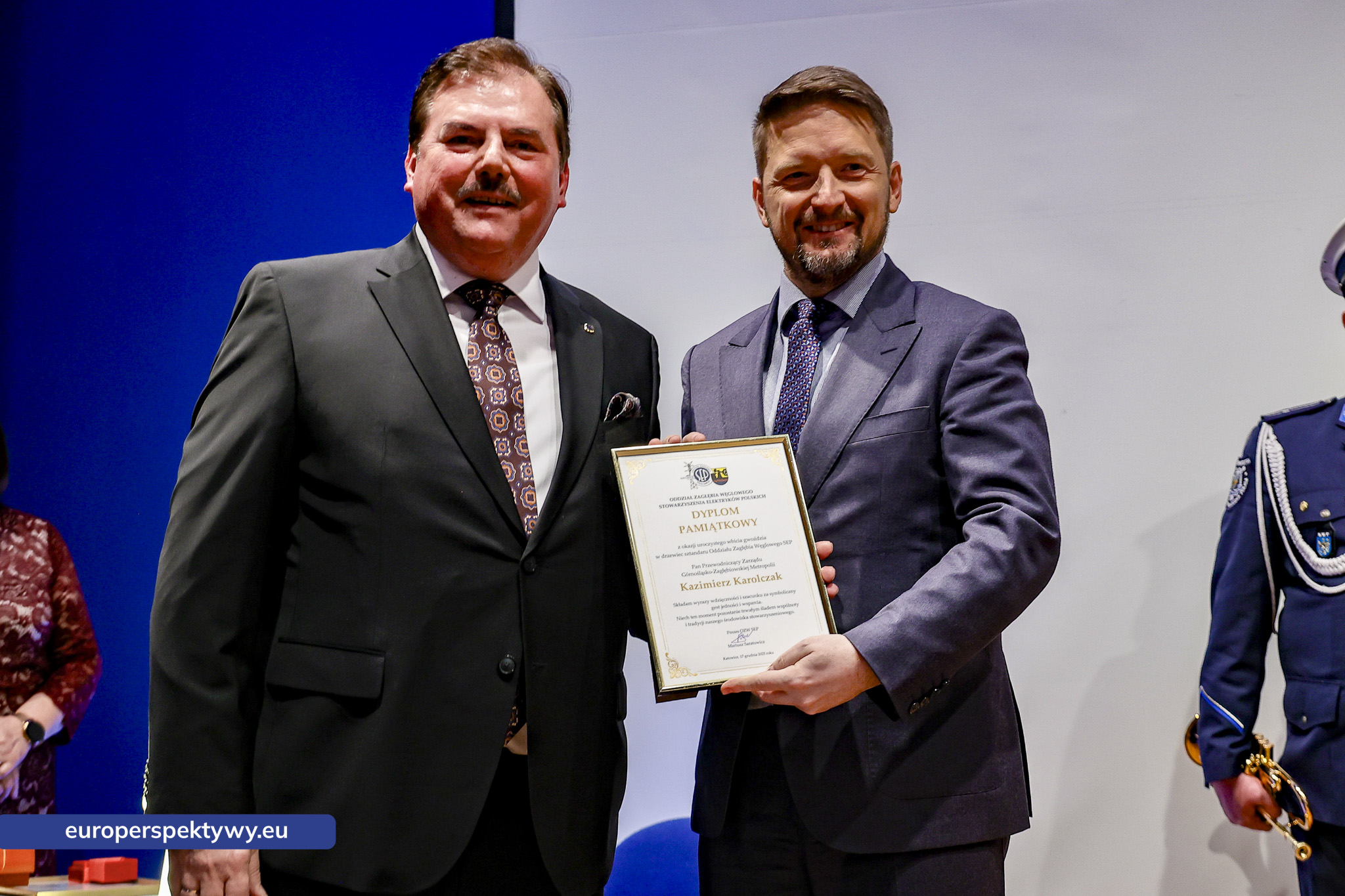 Europerspektywy Spotkanie Świąteczne OZW SEP: uroczystość nadania sztandaru i podsumowanie roku działalności