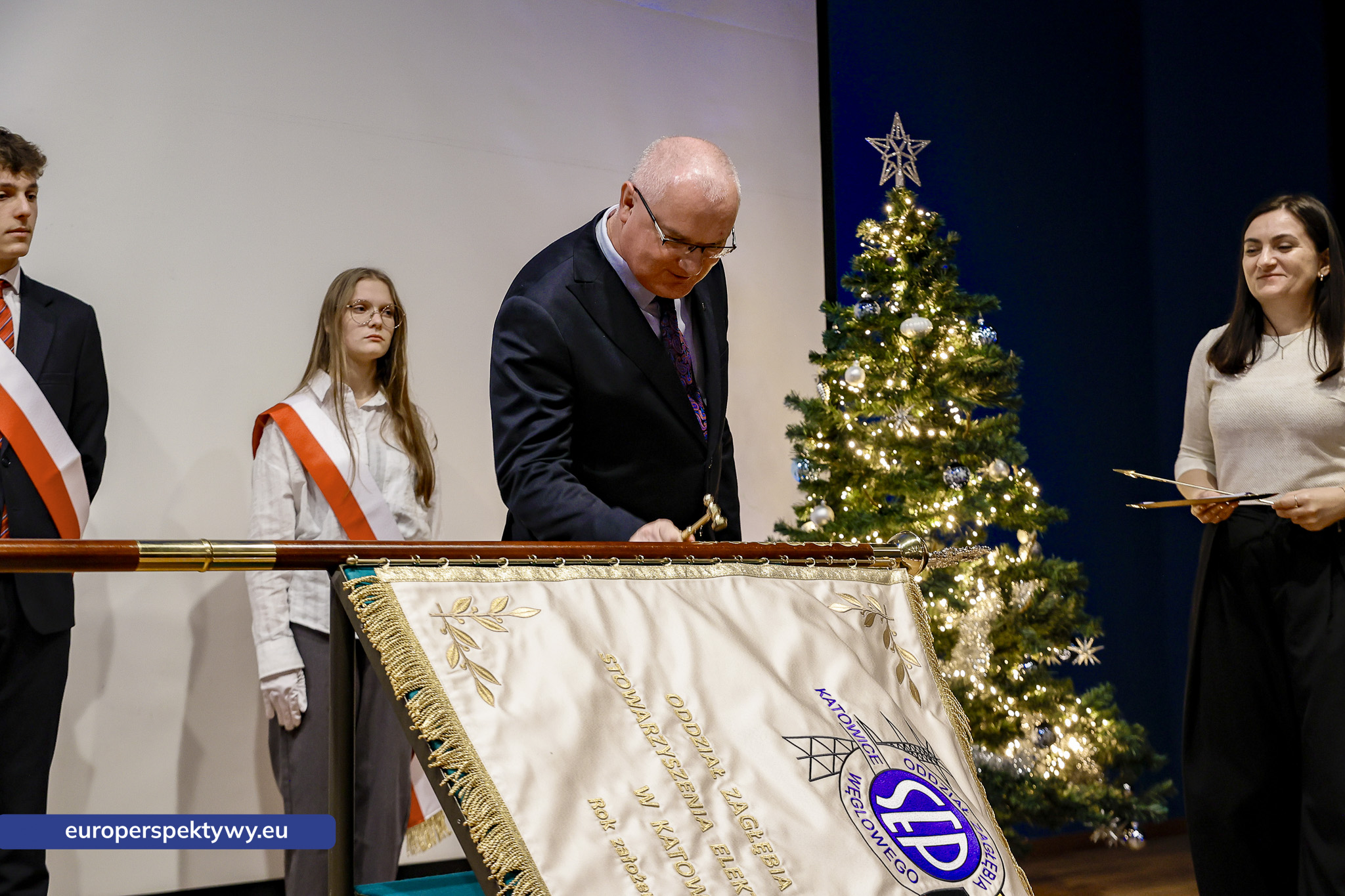 Europerspektywy Spotkanie Świąteczne OZW SEP: uroczystość nadania sztandaru i podsumowanie roku działalności