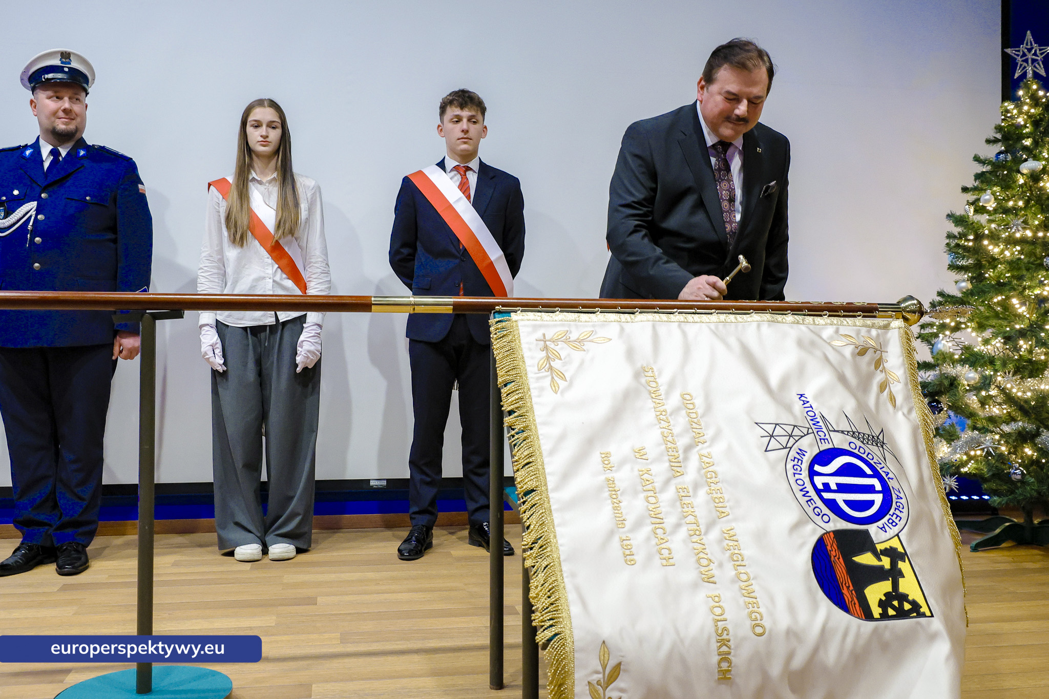 Europerspektywy Spotkanie Świąteczne OZW SEP: uroczystość nadania sztandaru i podsumowanie roku działalności