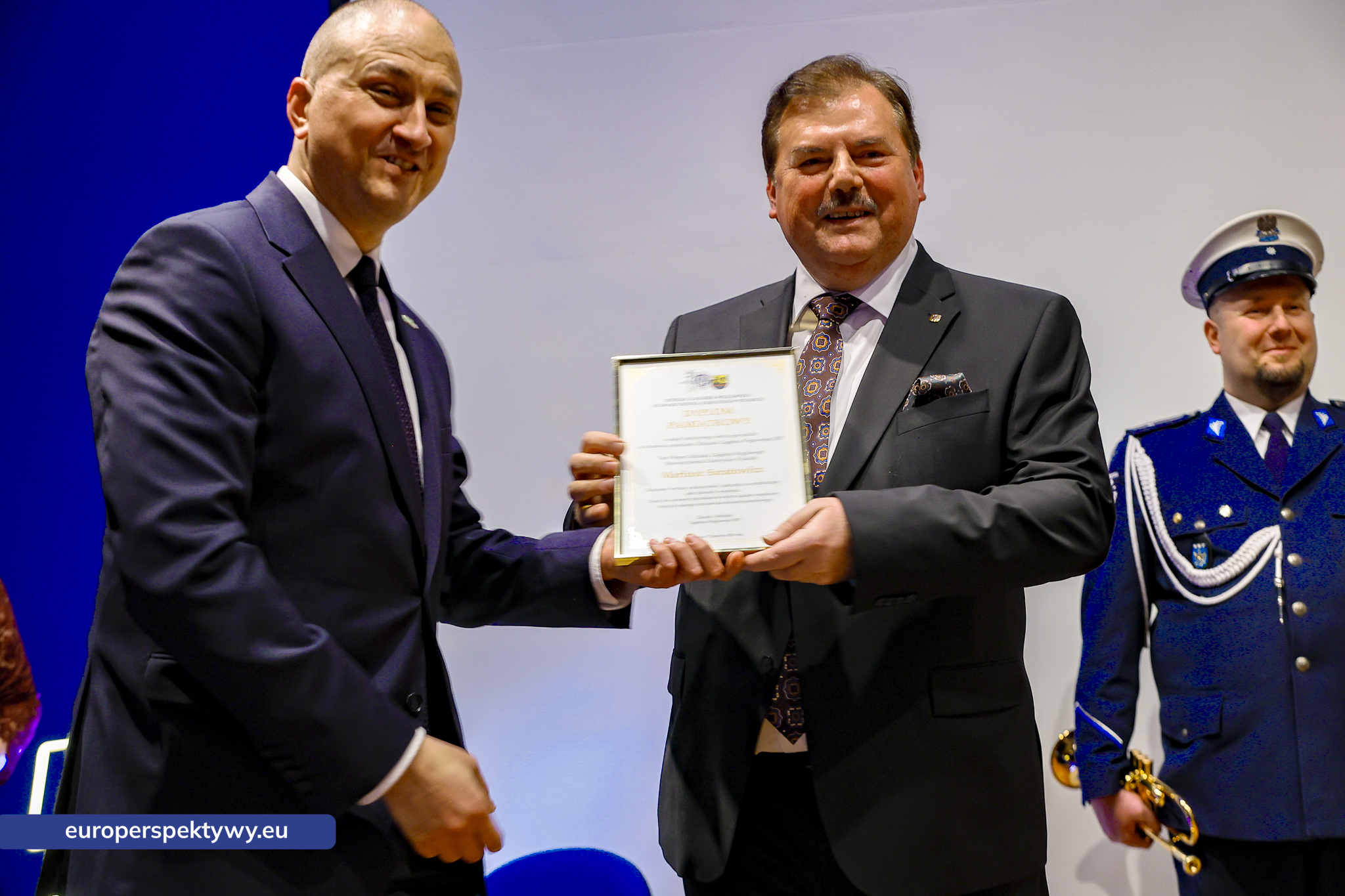 Europerspektywy Spotkanie Świąteczne OZW SEP: uroczystość nadania sztandaru i podsumowanie roku działalności