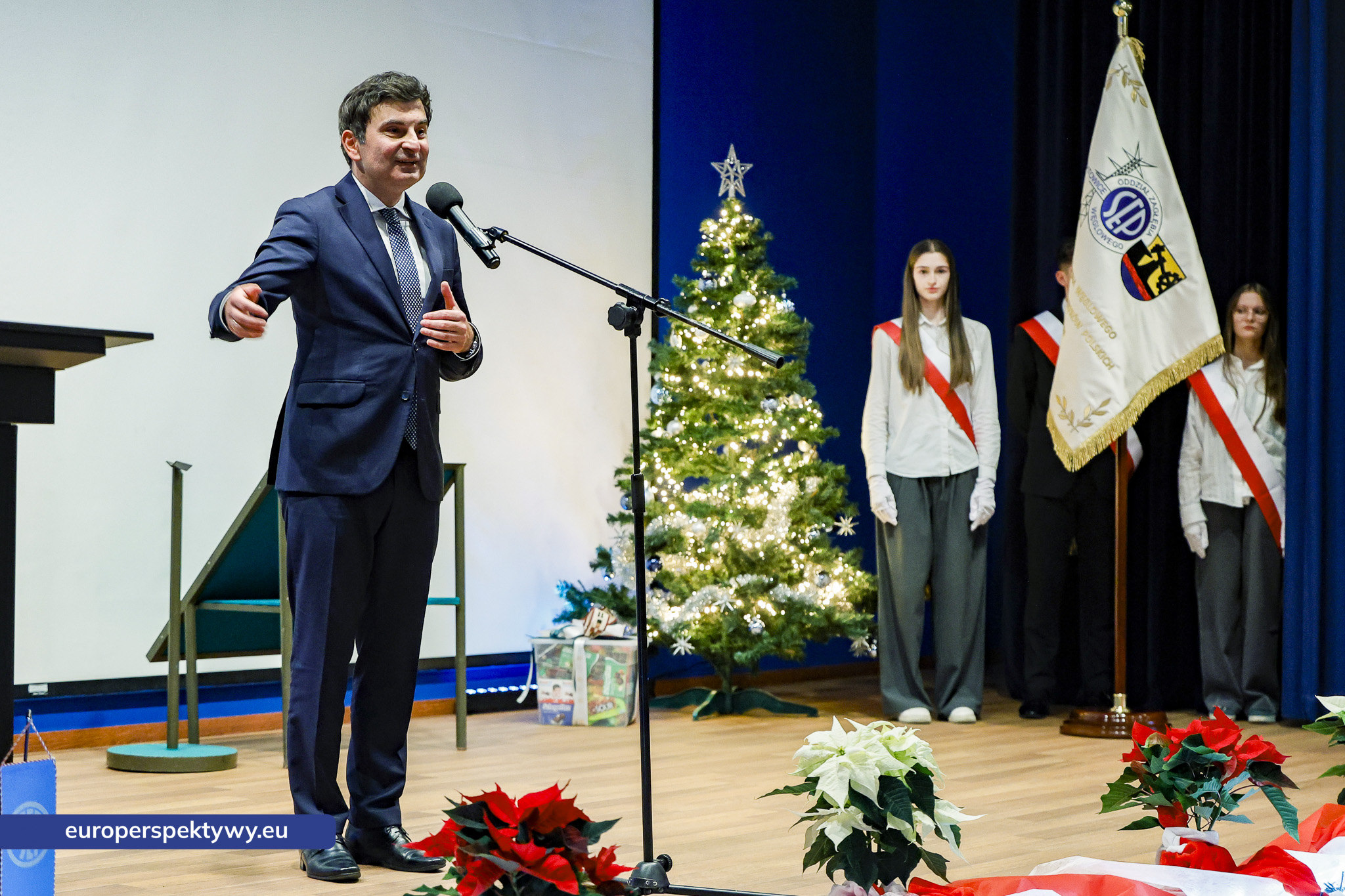 Europerspektywy Spotkanie Świąteczne OZW SEP: uroczystość nadania sztandaru i podsumowanie roku działalności