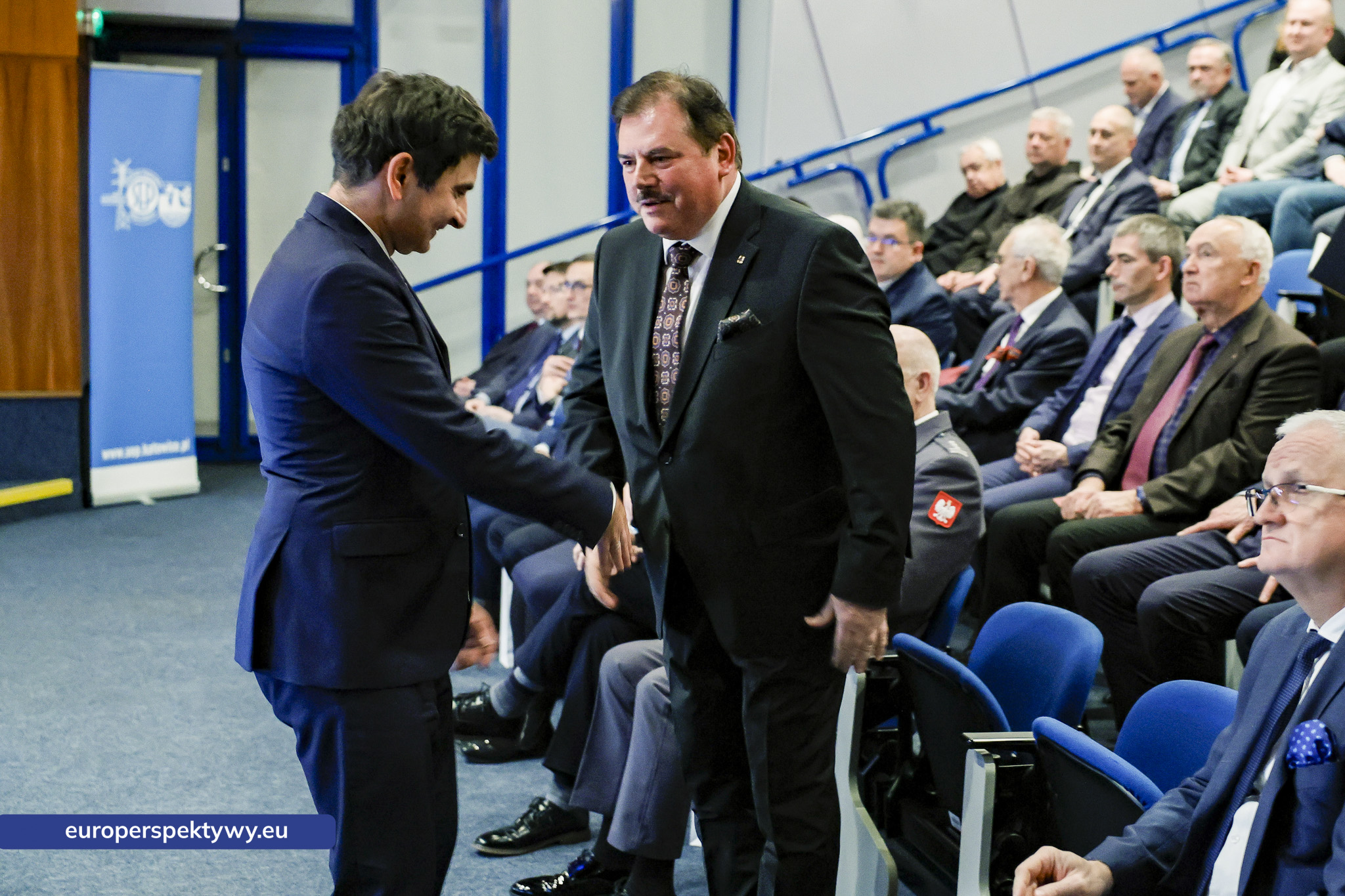 Europerspektywy Spotkanie Świąteczne OZW SEP: uroczystość nadania sztandaru i podsumowanie roku działalności