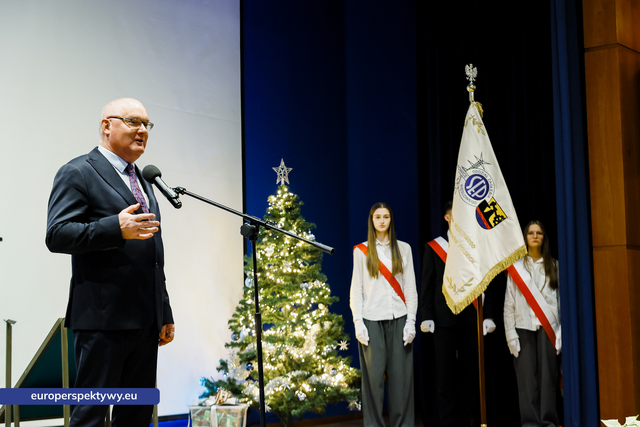 Europerspektywy Spotkanie Świąteczne OZW SEP: uroczystość nadania sztandaru i podsumowanie roku działalności