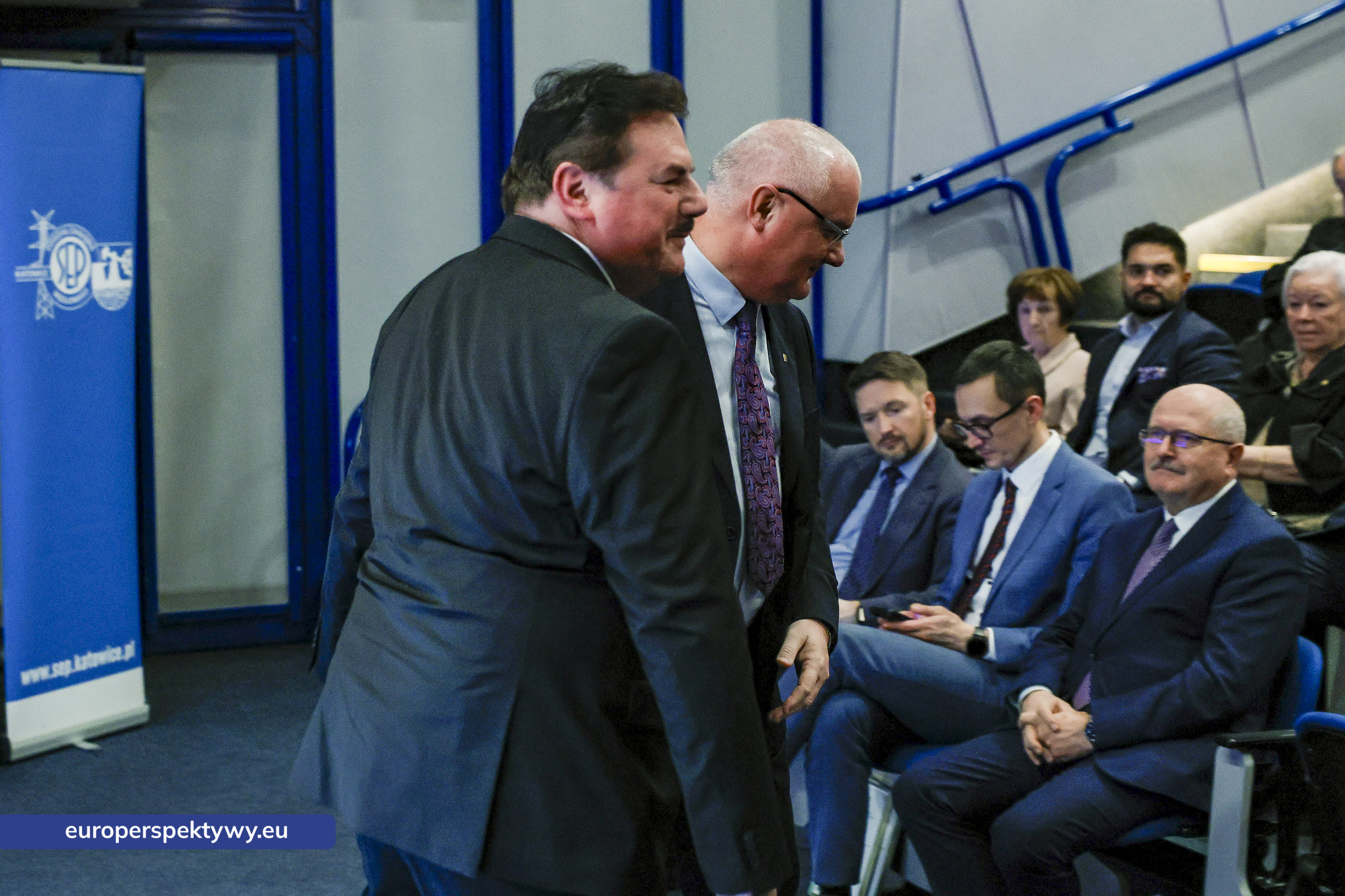 Europerspektywy Spotkanie Świąteczne OZW SEP: uroczystość nadania sztandaru i podsumowanie roku działalności