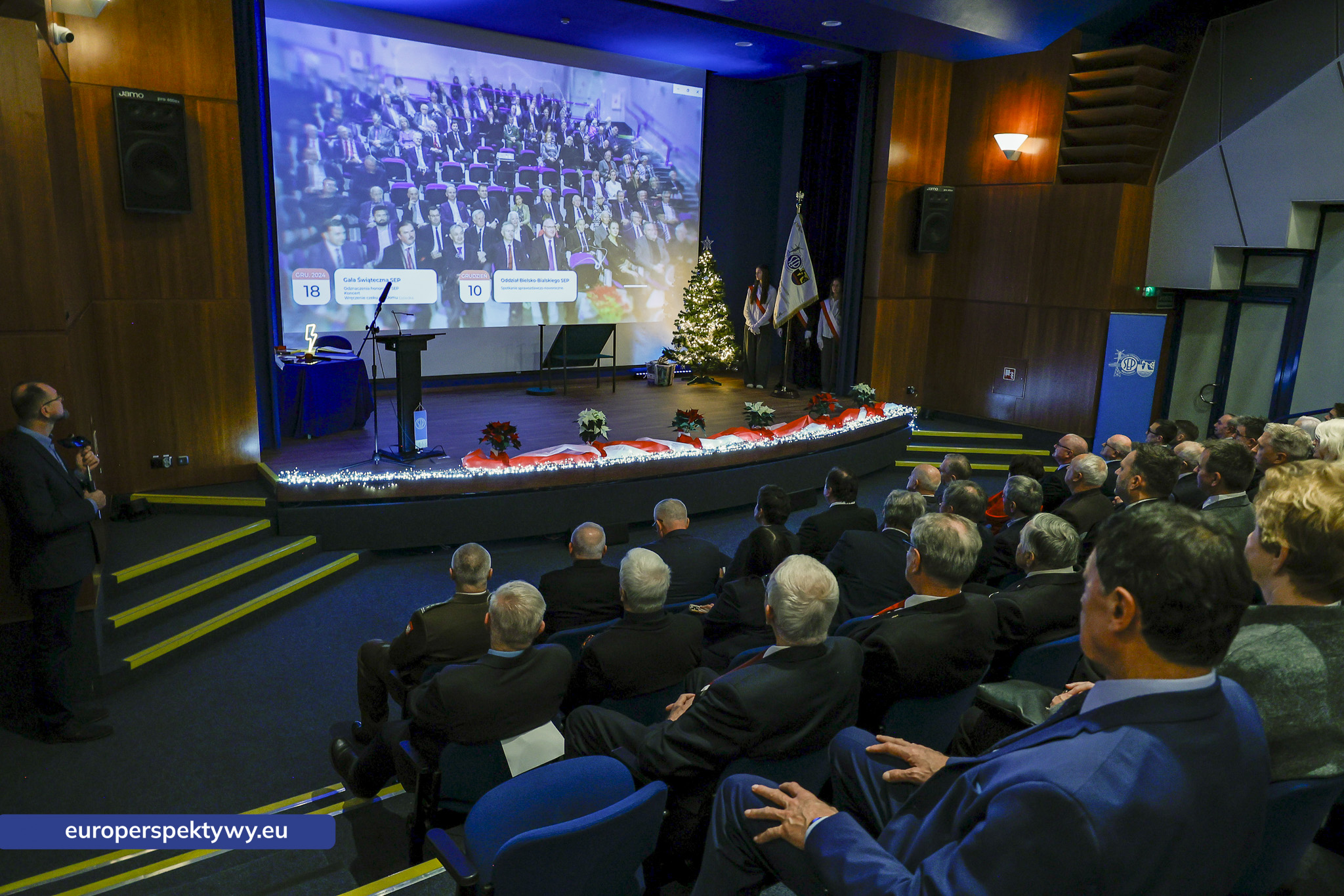 Europerspektywy Spotkanie Świąteczne OZW SEP: uroczystość nadania sztandaru i podsumowanie roku działalności