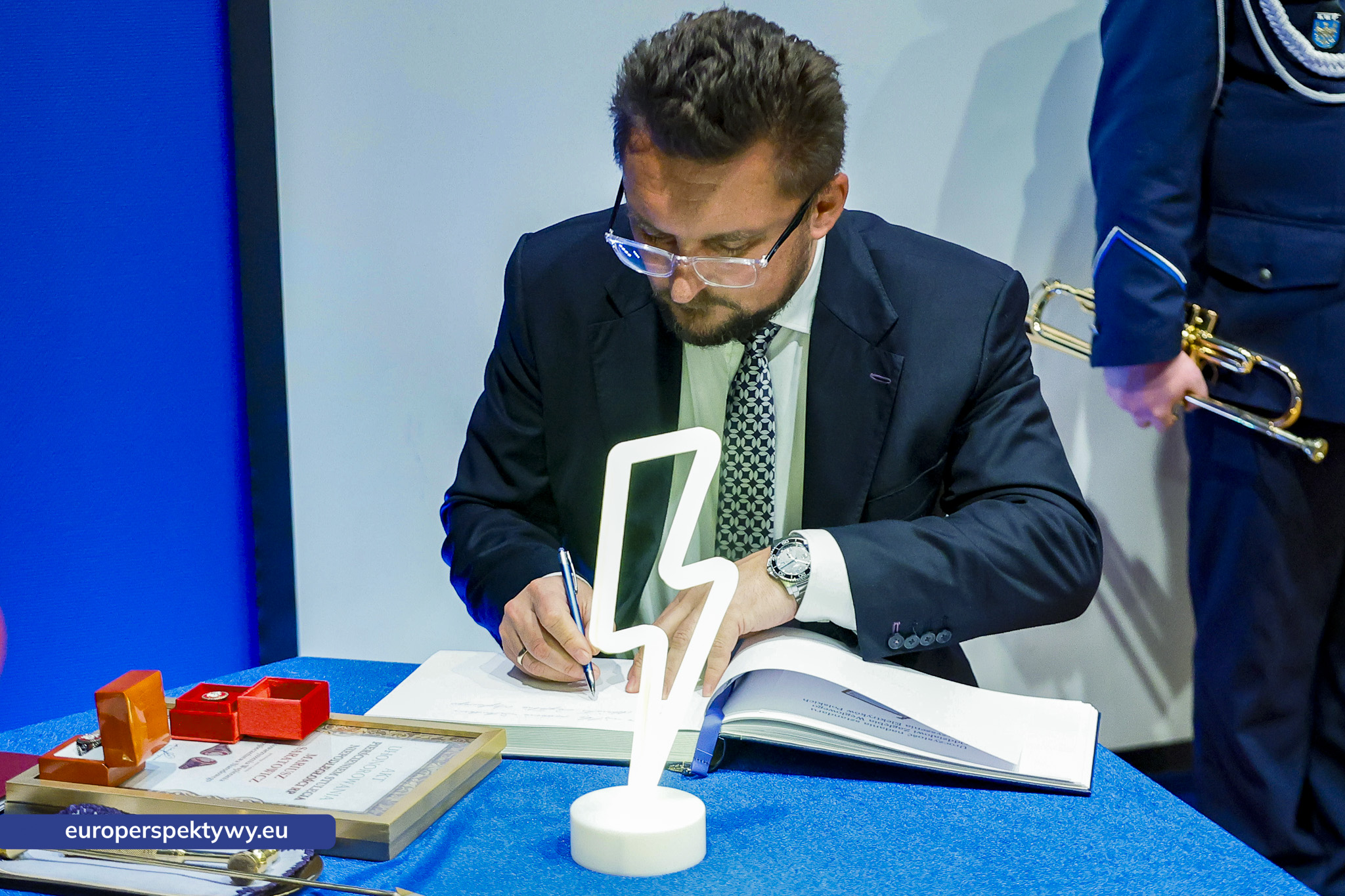 Europerspektywy Spotkanie Świąteczne OZW SEP: uroczystość nadania sztandaru i podsumowanie roku działalności