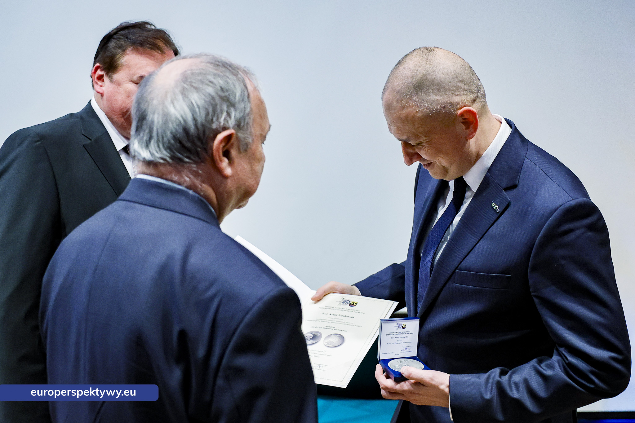 Europerspektywy Spotkanie Świąteczne OZW SEP: uroczystość nadania sztandaru i podsumowanie roku działalności