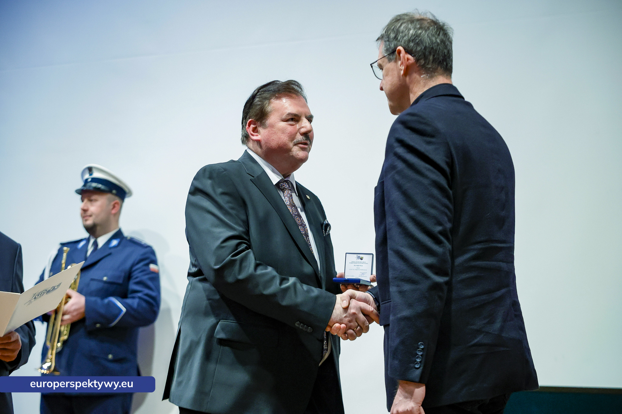 Europerspektywy Spotkanie Świąteczne OZW SEP: uroczystość nadania sztandaru i podsumowanie roku działalności