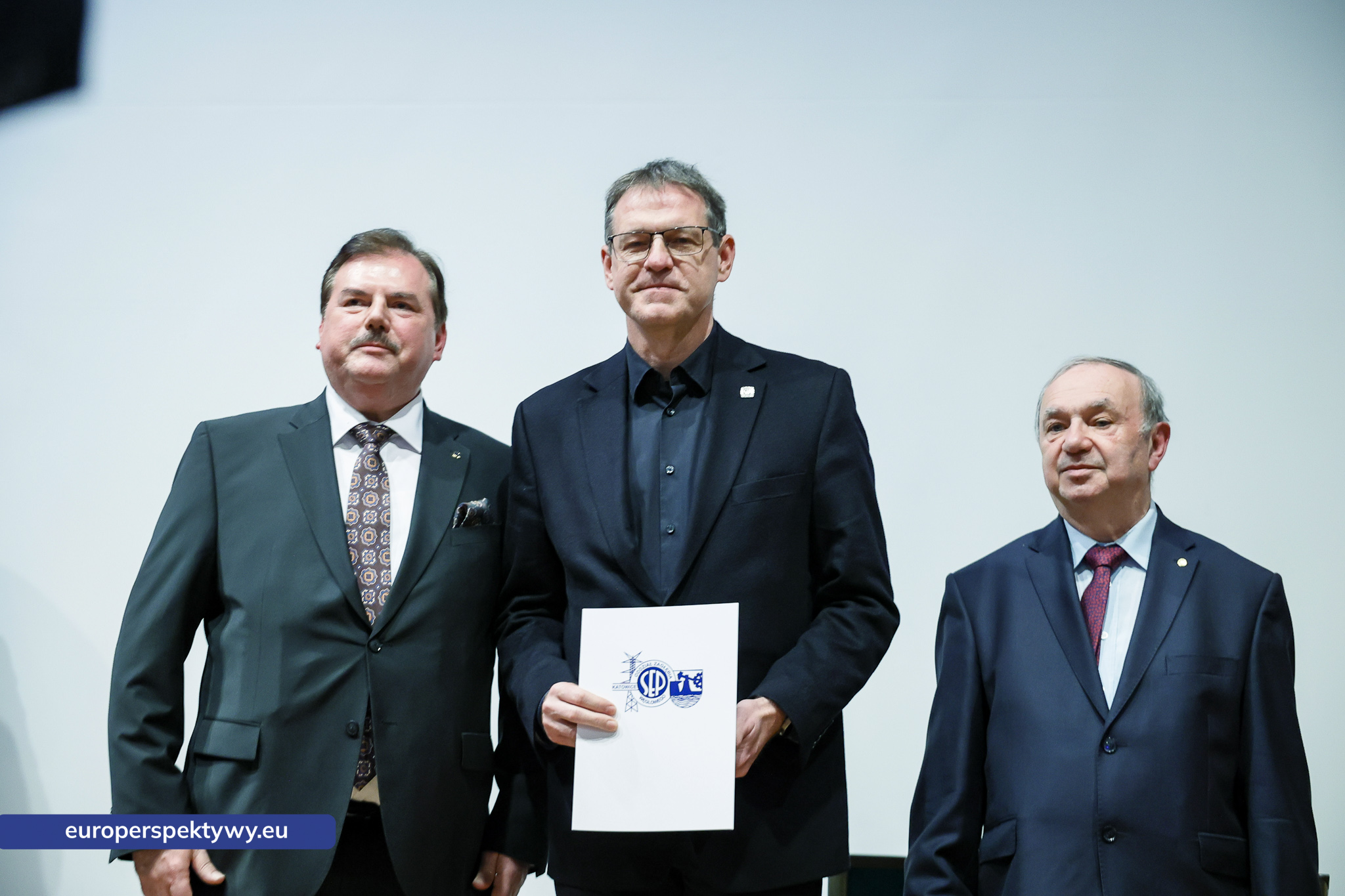 Europerspektywy Spotkanie Świąteczne OZW SEP: uroczystość nadania sztandaru i podsumowanie roku działalności