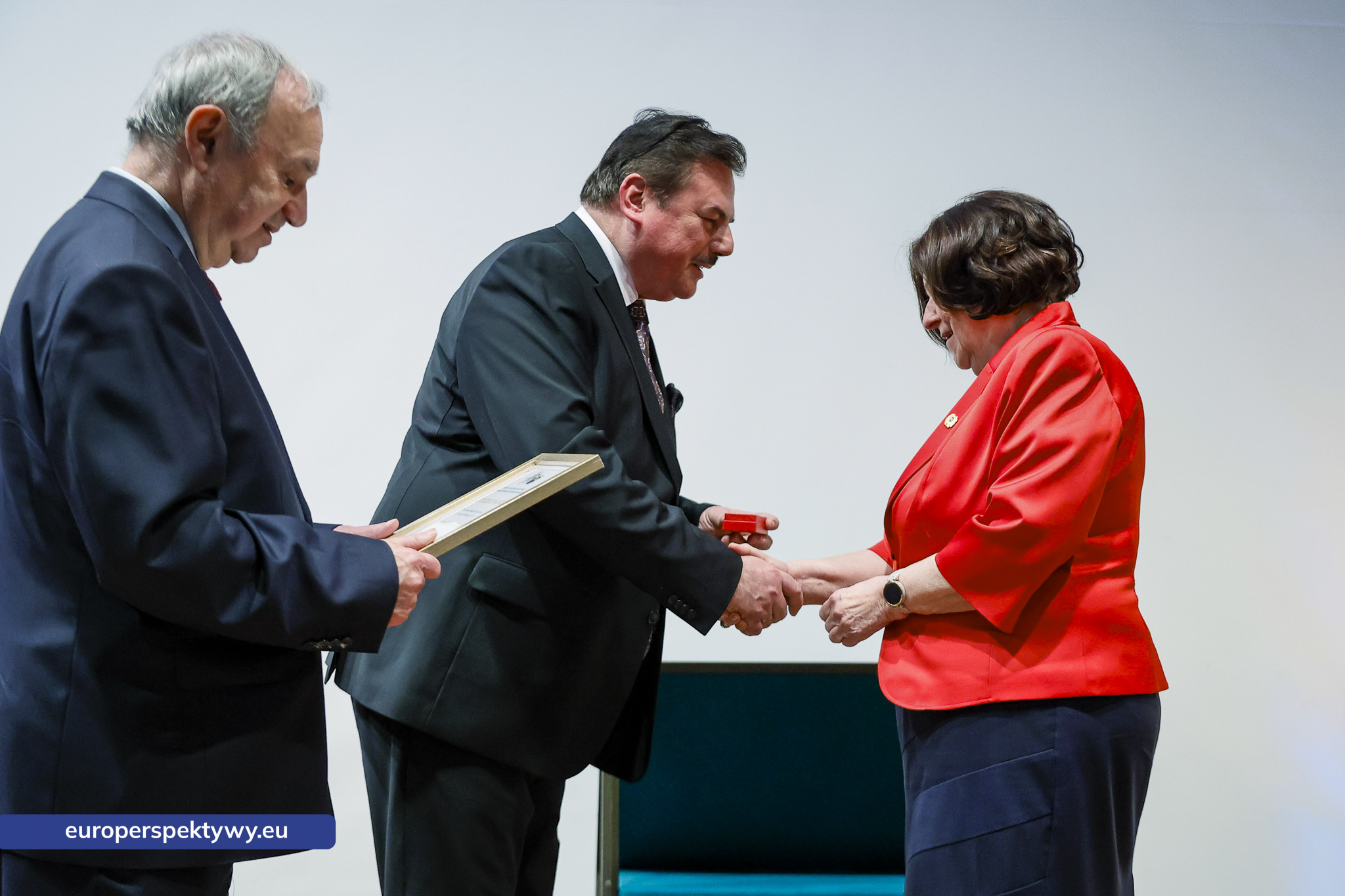 Europerspektywy Spotkanie Świąteczne OZW SEP: uroczystość nadania sztandaru i podsumowanie roku działalności