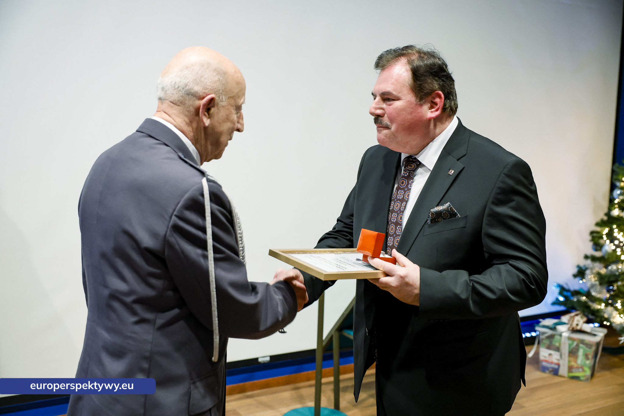 Europerspektywy Spotkanie Świąteczne OZW SEP: uroczystość nadania sztandaru i podsumowanie roku działalności