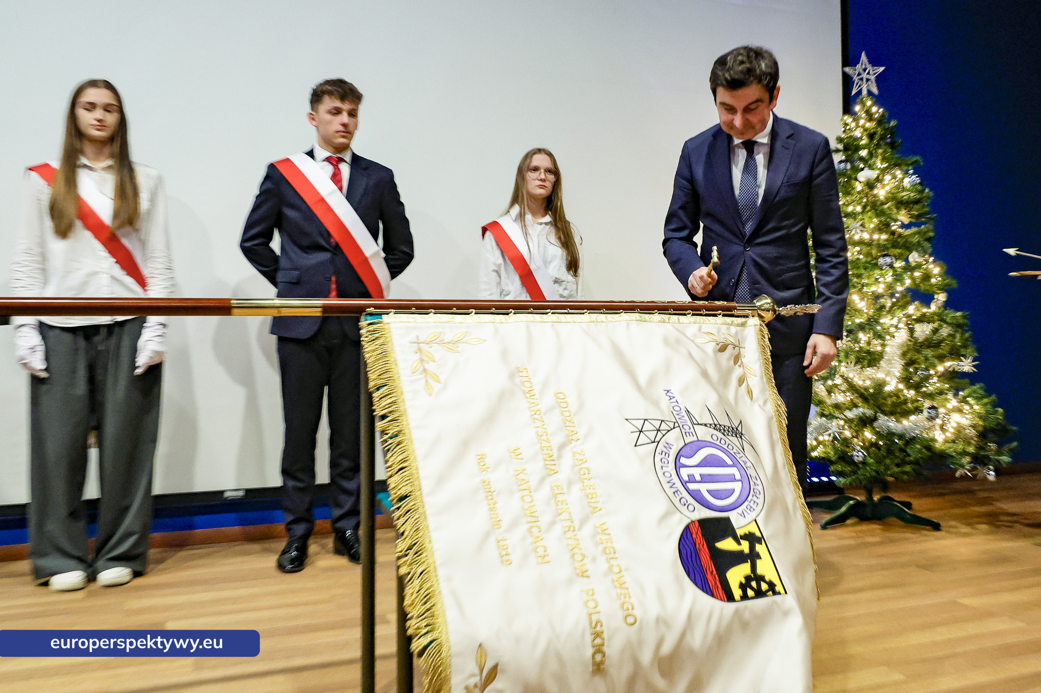 Europerspektywy Spotkanie Świąteczne OZW SEP: uroczystość nadania sztandaru i podsumowanie roku działalności