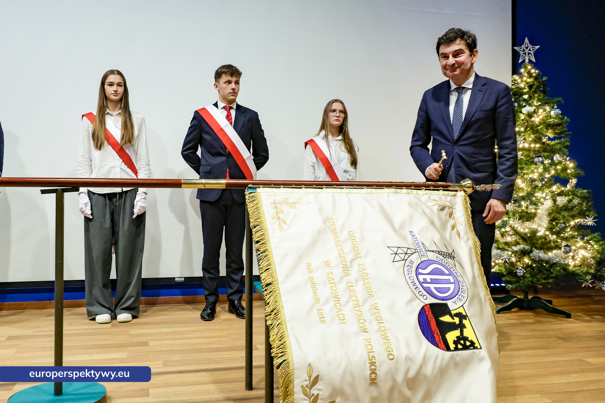 Europerspektywy Spotkanie Świąteczne OZW SEP: uroczystość nadania sztandaru i podsumowanie roku działalności