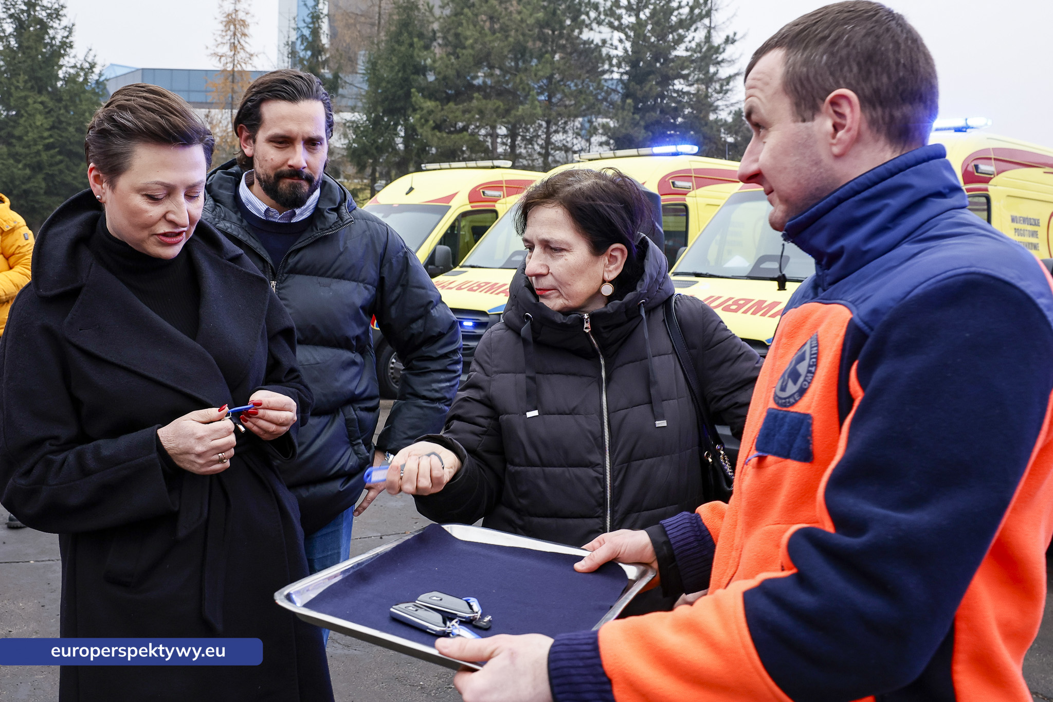 WPR Katowice Nowe Karetki dla Województwa Śląskiego