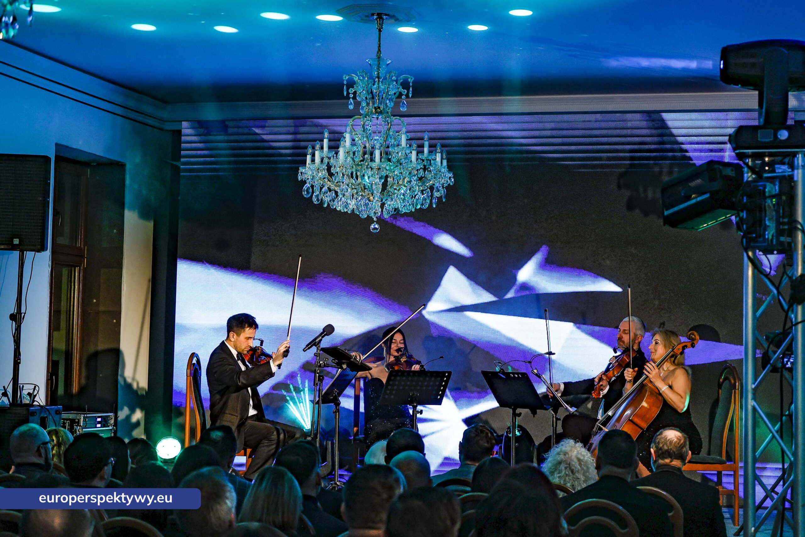 Europerspektywy Pałac w Rzuchowie – Koncert Noworoczny 2026