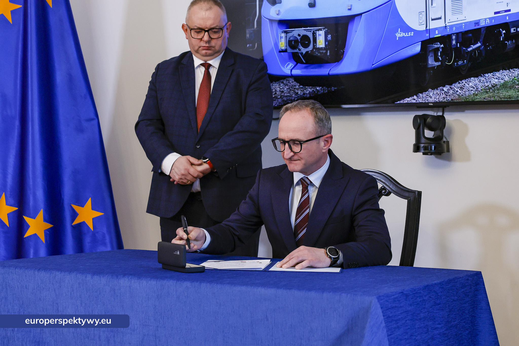 Europerspektywy Inwestycja w przyszłość transportu: Koleje Śląskie zamawiają kolejne pociągi Impuls 2