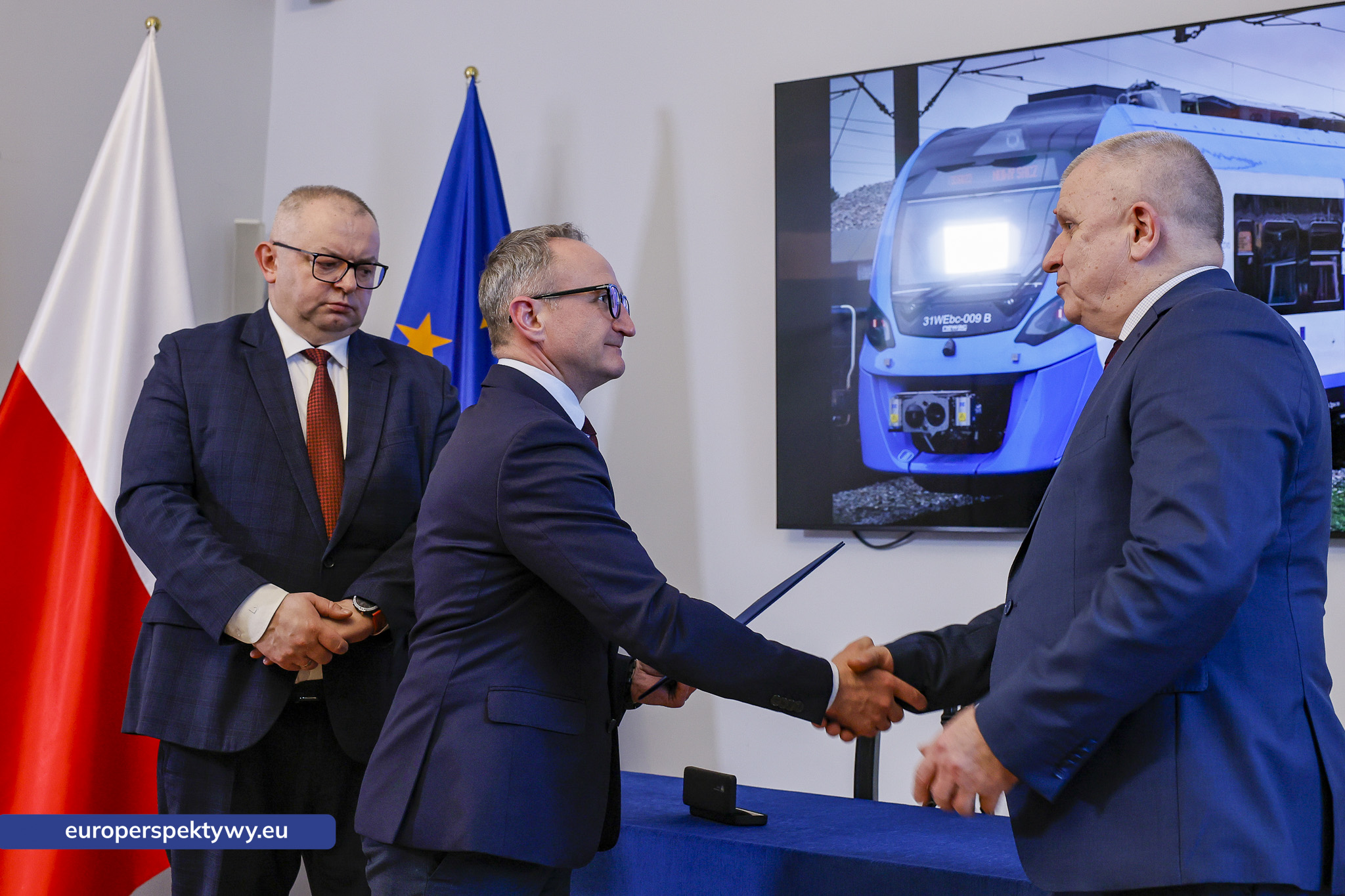 Europerspektywy Inwestycja w przyszłość transportu: Koleje Śląskie zamawiają kolejne pociągi Impuls 2