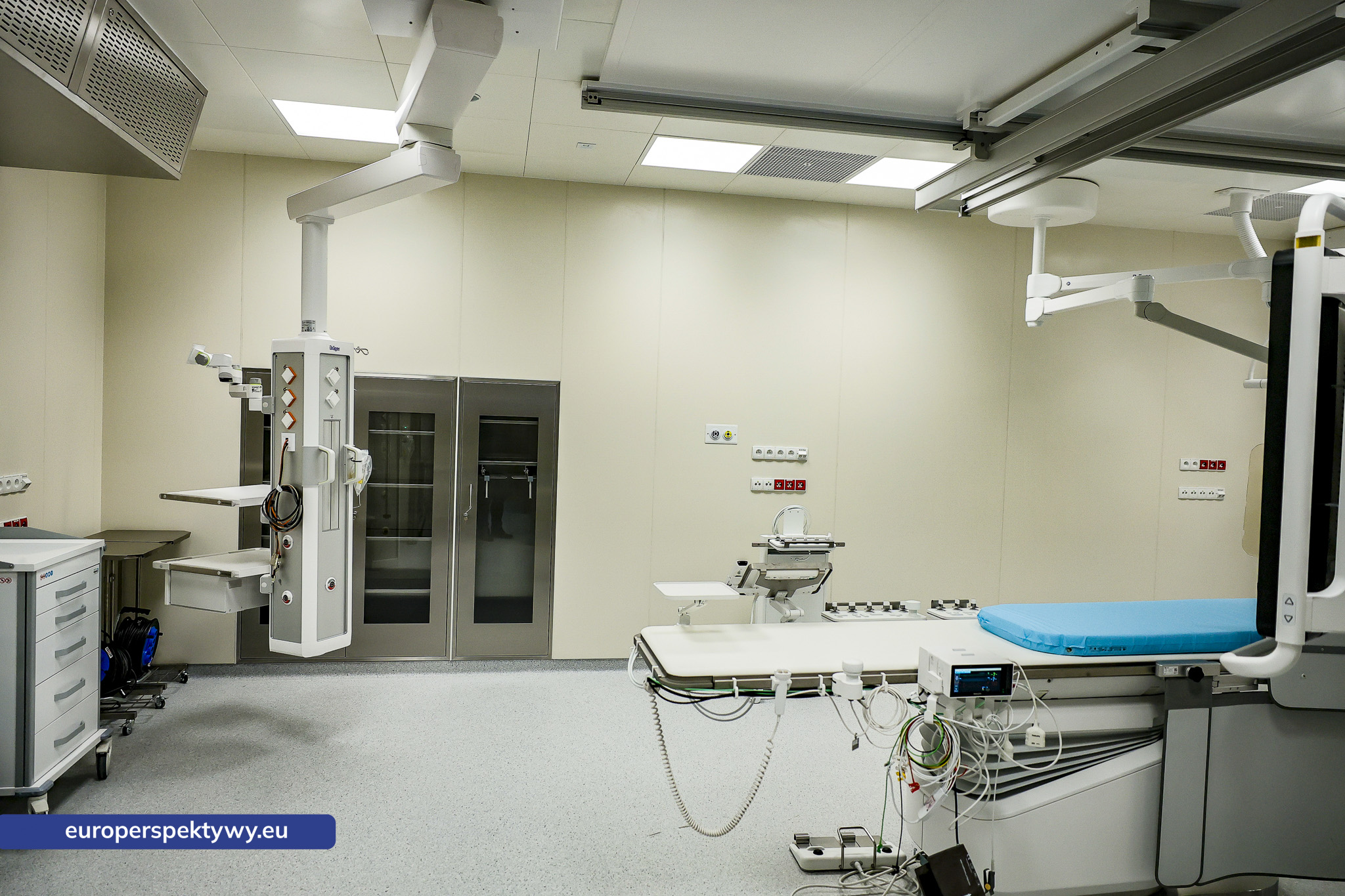 Europerspektywy Nowa sala hybrydowa w Sosnowcu – przełom w medycynie serca, naczyń i neurologii
