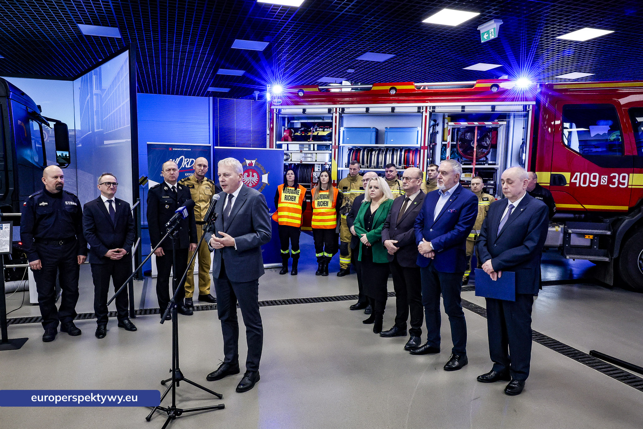 WORD WYSZKOLI STRAŻAKÓW OSP-26 Europerspektywy Pilotażowy program szkoleń dla OSP na Śląsku. Inwestycja w bezpieczeństwo i kompetencje druhów