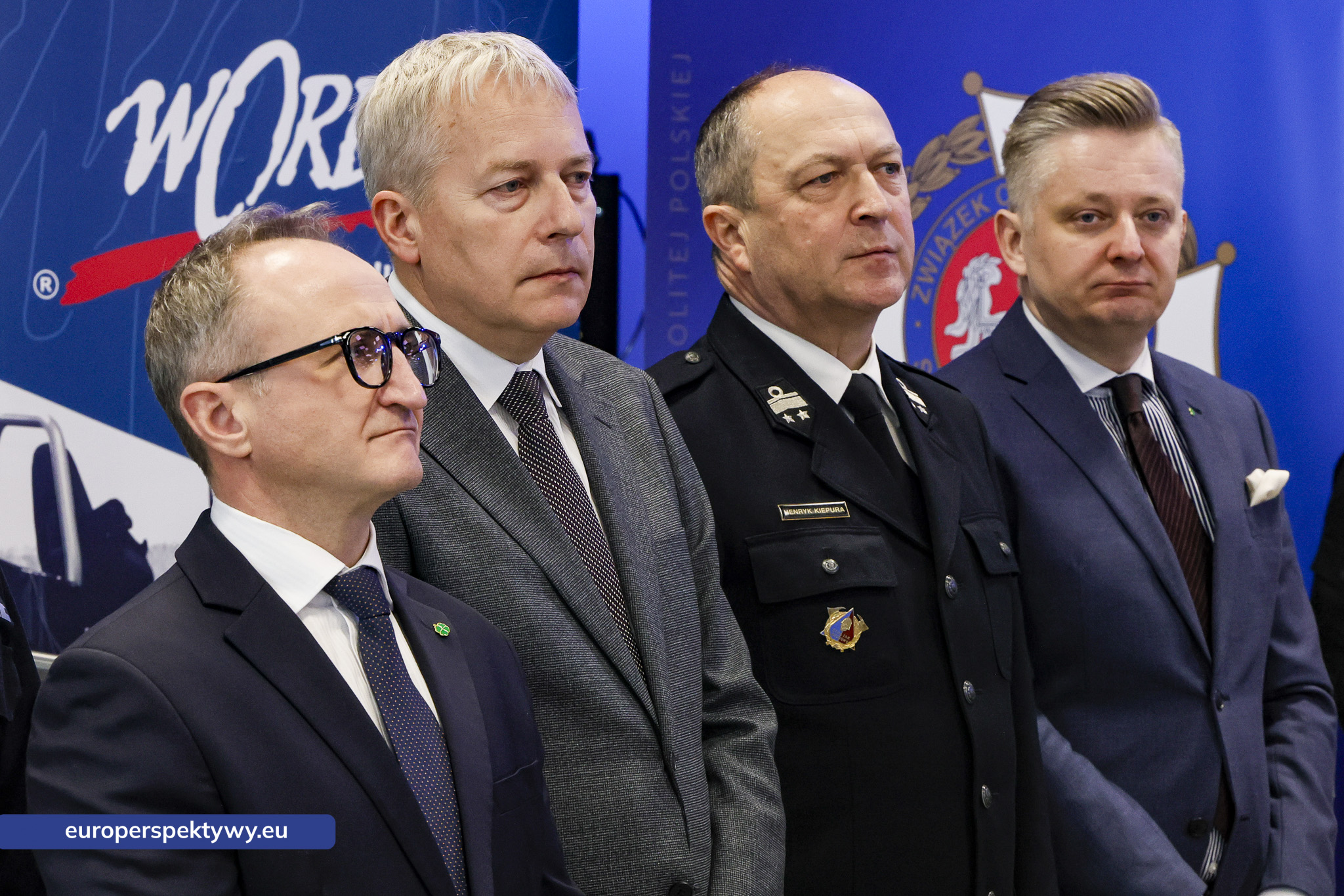 WORD WYSZKOLI STRAŻAKÓW OSP-41 Europerspektywy Pilotażowy program szkoleń dla OSP na Śląsku. Inwestycja w bezpieczeństwo i kompetencje druhów