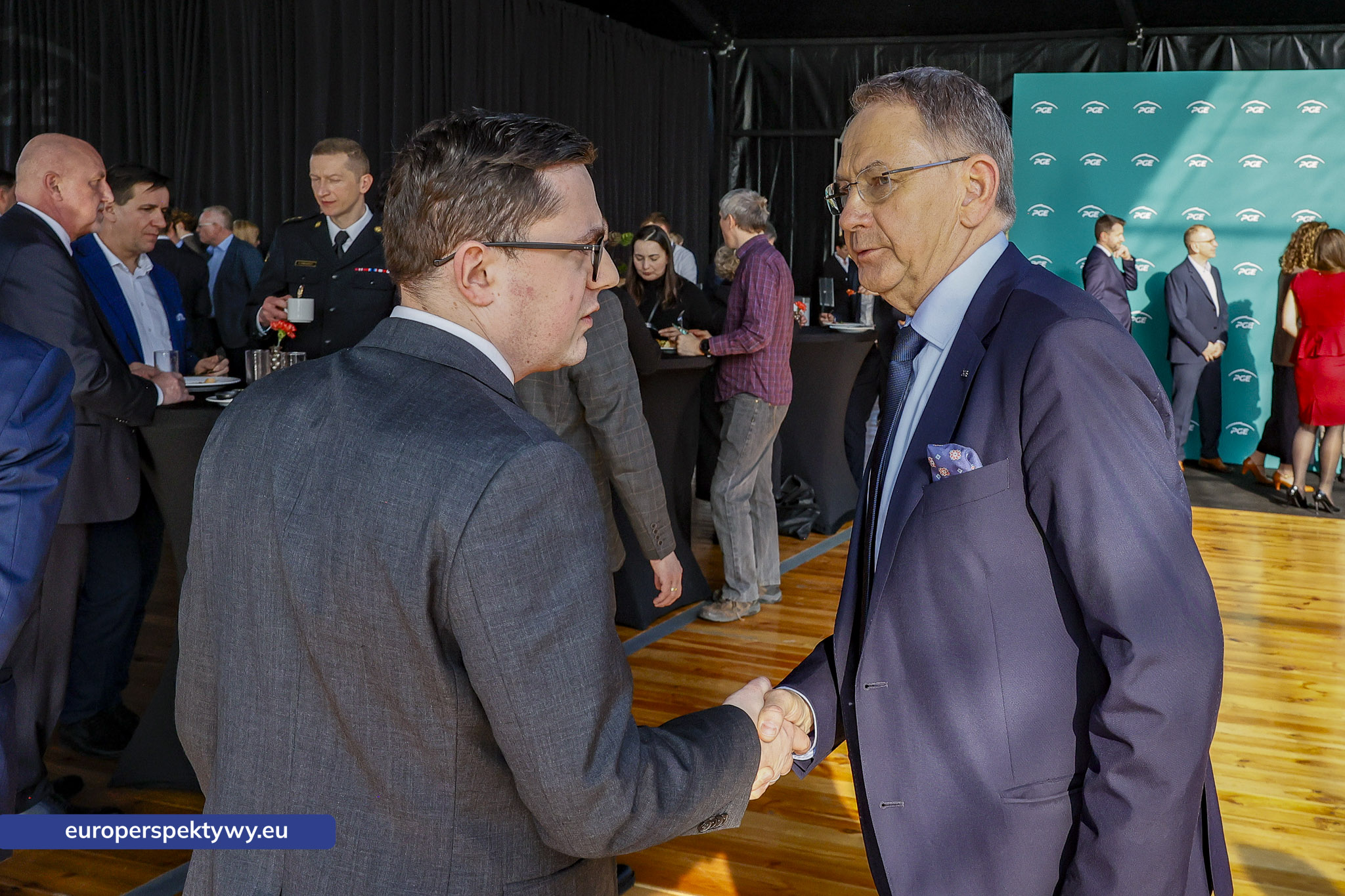 Europerspektywy PGE rozpoczyna nowy etap transformacji energetycznej – podpisano umowy na budowę bloków gazowych w Rybniku i Gryfinie