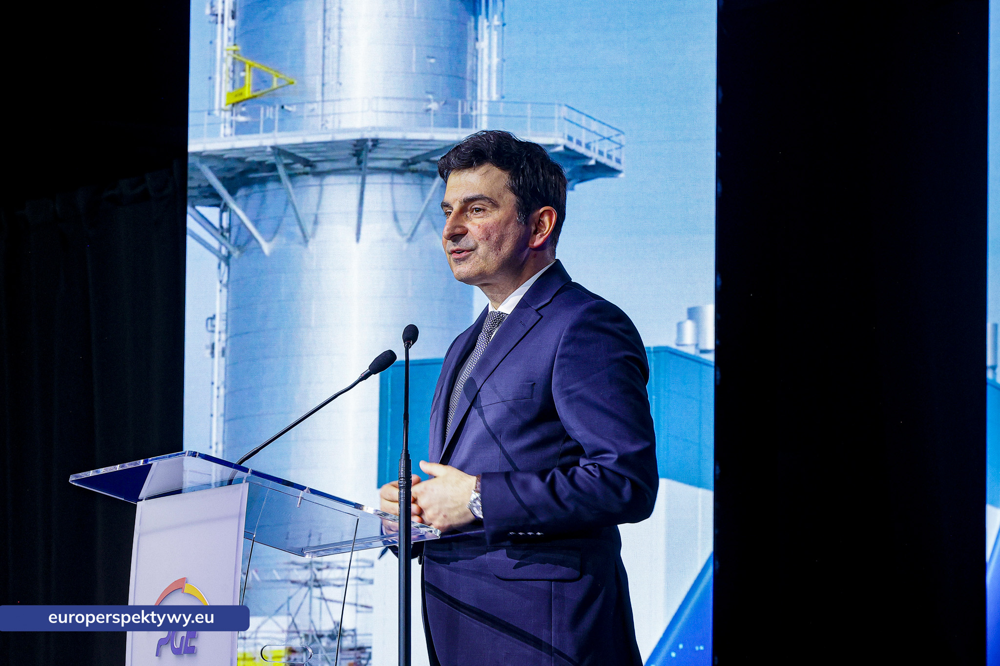 Europerspektywy PGE rozpoczyna nowy etap transformacji energetycznej – podpisano umowy na budowę bloków gazowych w Rybniku i Gryfinie