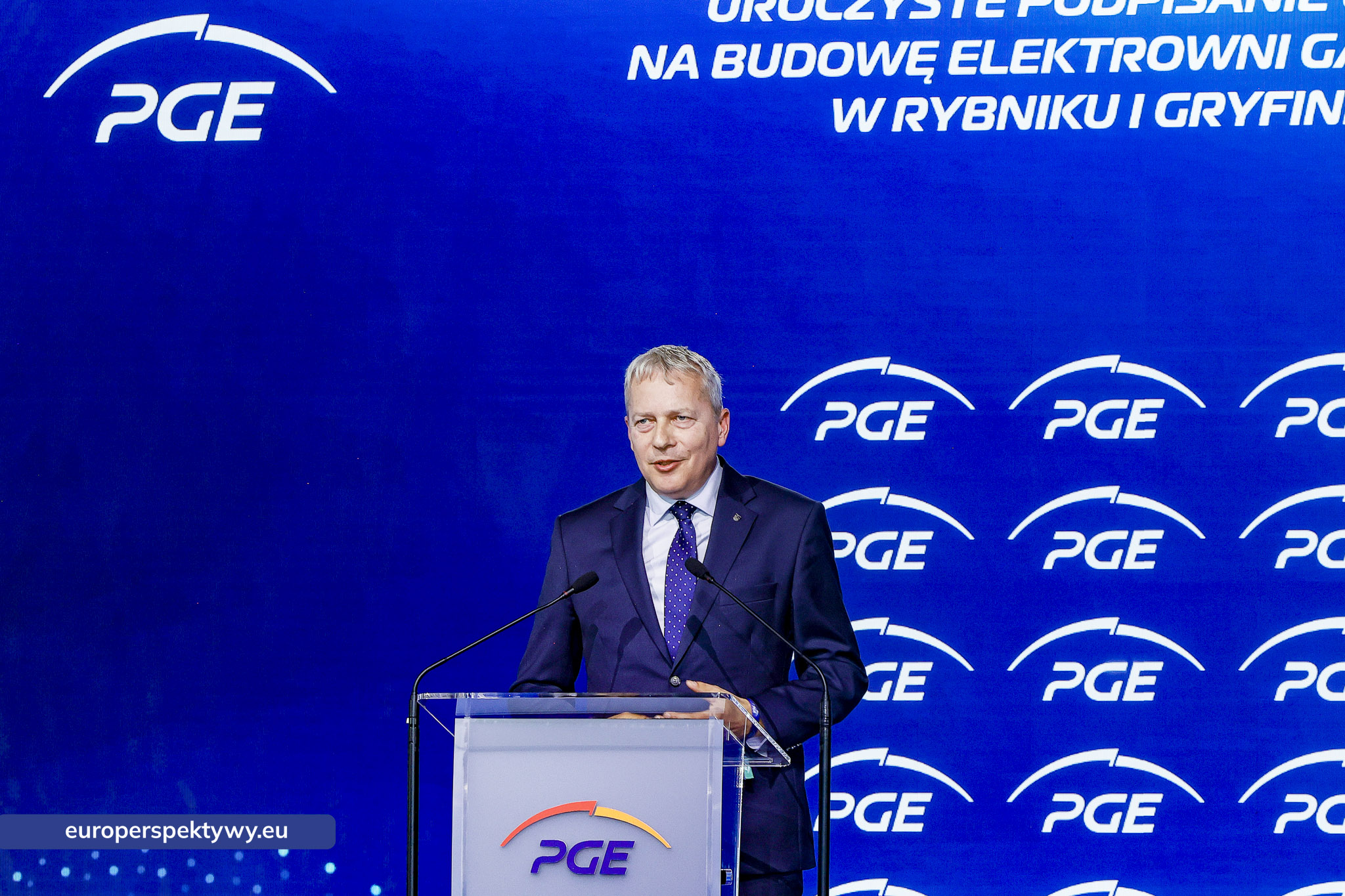 Europerspektywy PGE rozpoczyna nowy etap transformacji energetycznej – podpisano umowy na budowę bloków gazowych w Rybniku i Gryfinie