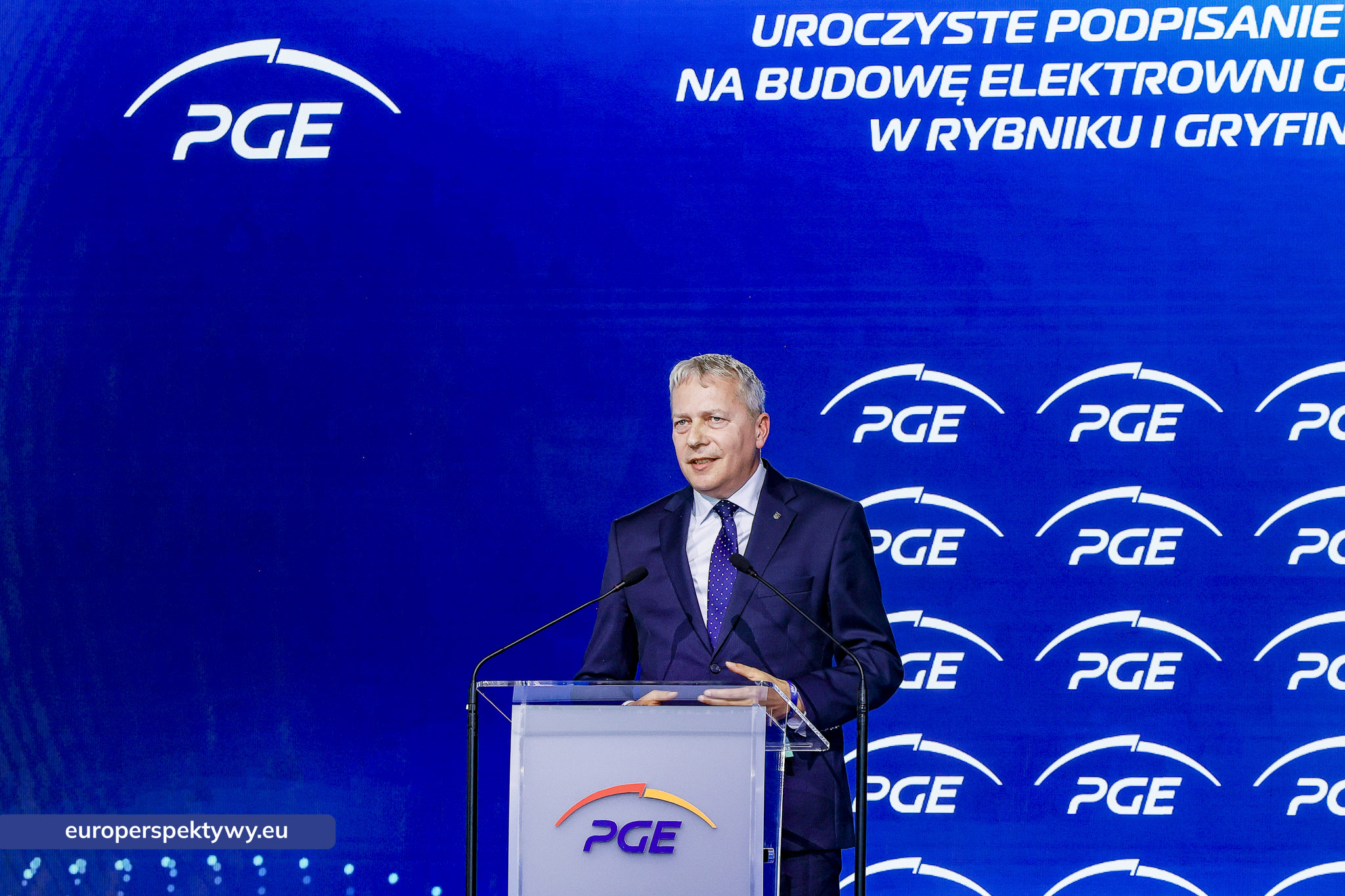 Europerspektywy PGE rozpoczyna nowy etap transformacji energetycznej – podpisano umowy na budowę bloków gazowych w Rybniku i Gryfinie