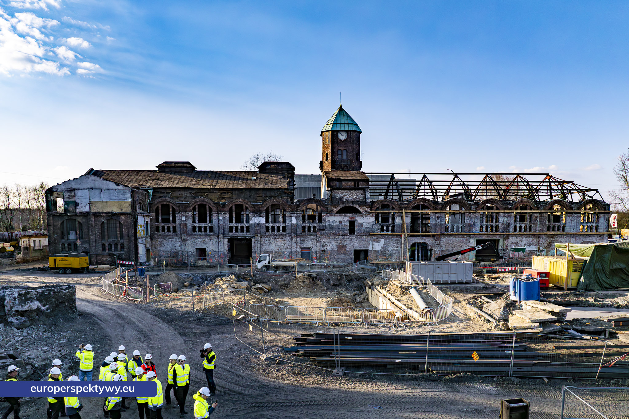 Andrzej Domański, Minister Finansów i Gospodarki, odwiedził Katowice, by zapoznać się z postępem prac nad jednym z najważniejszych projektów inwestycyjnych regionu.  Hub Gamingowo-Technologiczny