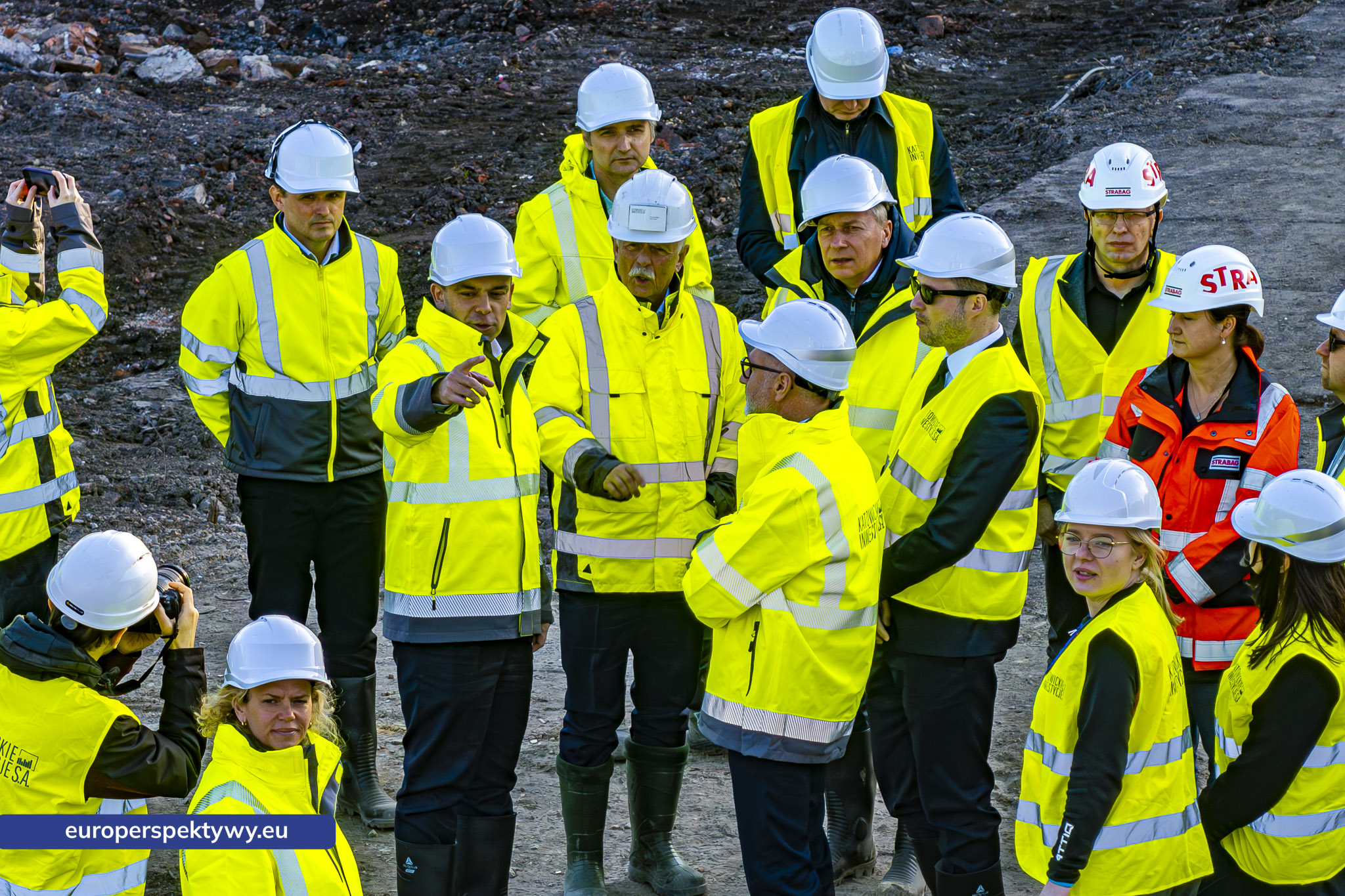 Andrzej Domański, Minister Finansów i Gospodarki, odwiedził Katowice, by zapoznać się z postępem prac nad jednym z najważniejszych projektów inwestycyjnych regionu.  Hub Gamingowo-Technologiczny