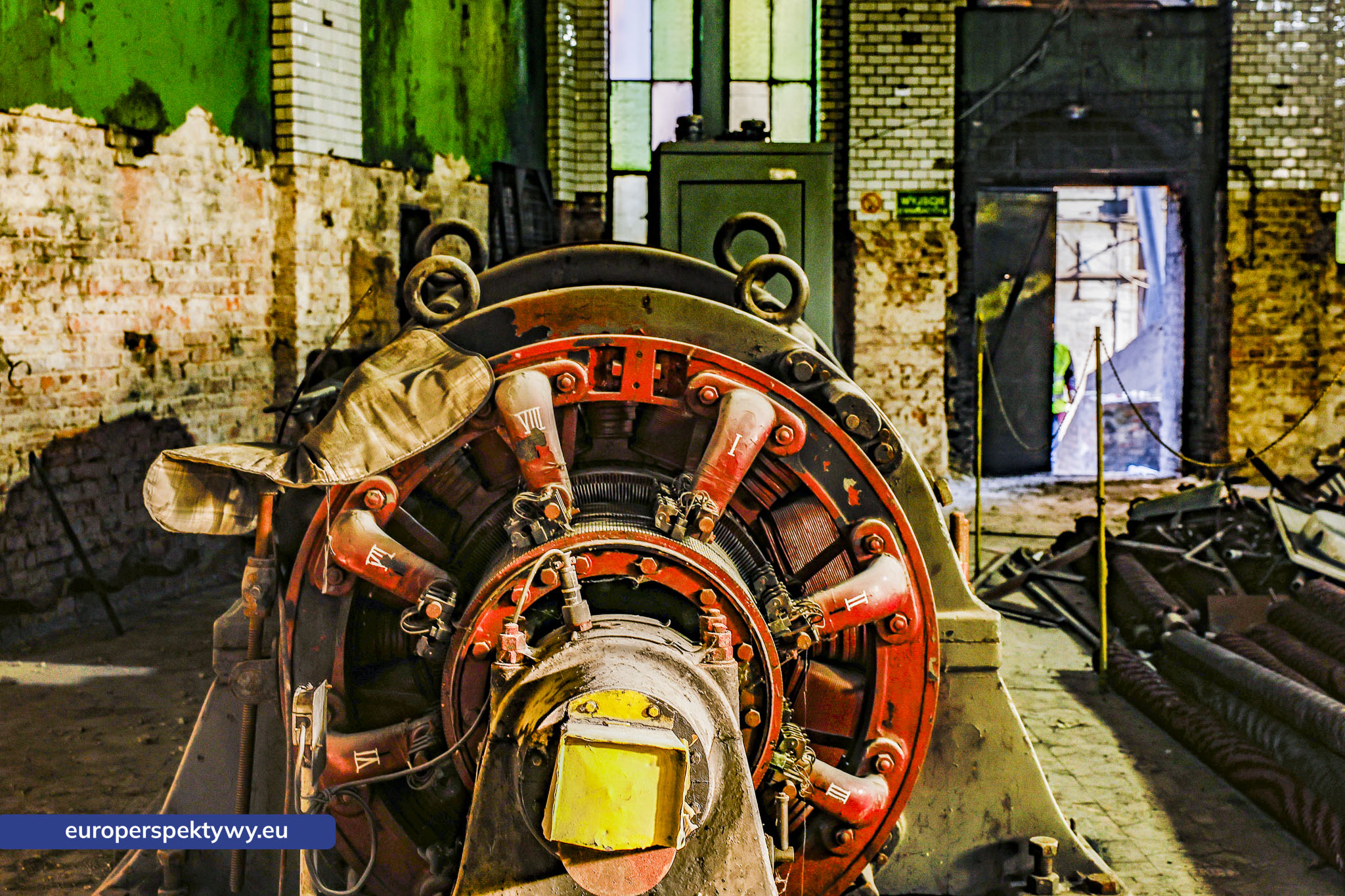 Andrzej Domański, Minister Finansów i Gospodarki, odwiedził Katowice, by zapoznać się z postępem prac nad jednym z najważniejszych projektów inwestycyjnych regionu. Hub Gamingowo-Technologiczny