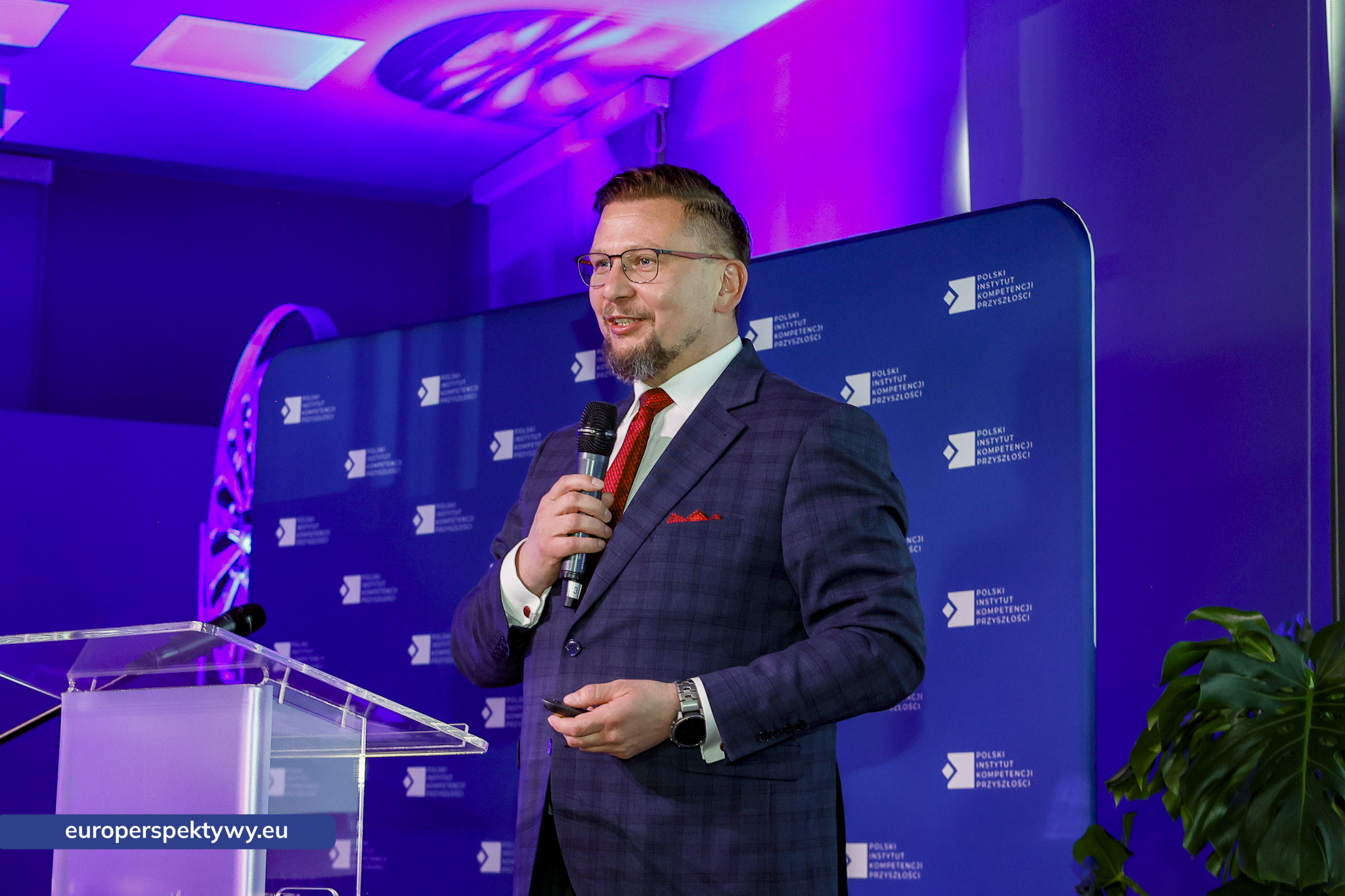 Europerspektywy Polski Instytut Kompetencji Przyszłości (PIKP) powołał Radę Rozwoju. Nowy etap budowy systemu certyfikacji kompetencji AI