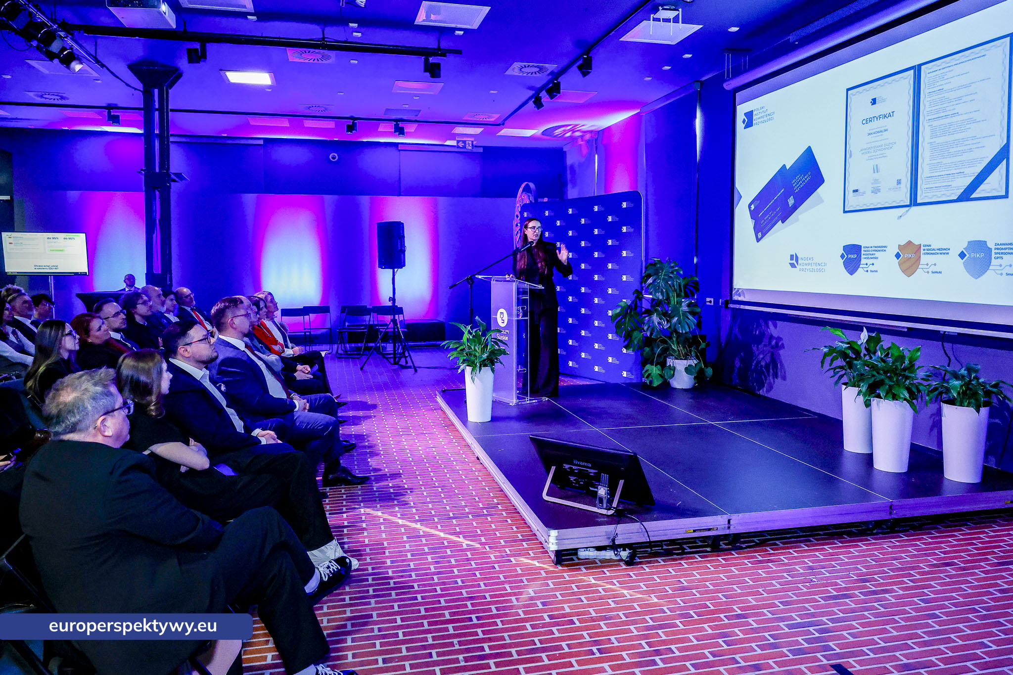 Europerspektywy Polski Instytut Kompetencji Przyszłości (PIKP) powołał Radę Rozwoju. Nowy etap budowy systemu certyfikacji kompetencji AI