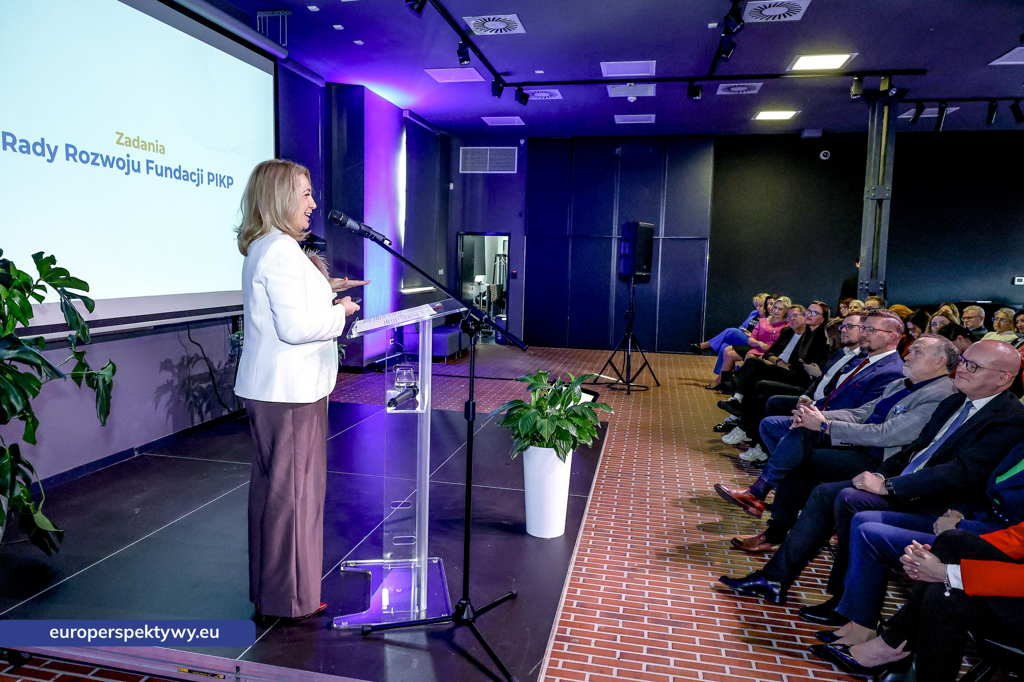 Europerspektywy Polski Instytut Kompetencji Przyszłości (PIKP) powołał Radę Rozwoju. Nowy etap budowy systemu certyfikacji kompetencji AI