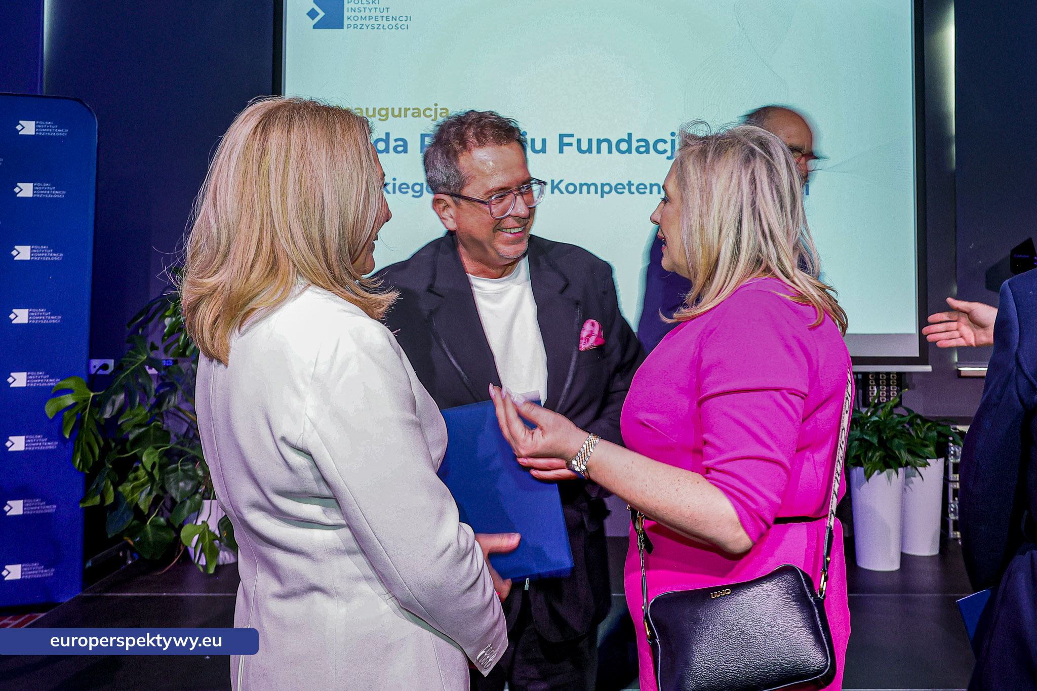 Europerspektywy Polski Instytut Kompetencji Przyszłości (PIKP) powołał Radę Rozwoju. Nowy etap budowy systemu certyfikacji kompetencji AI