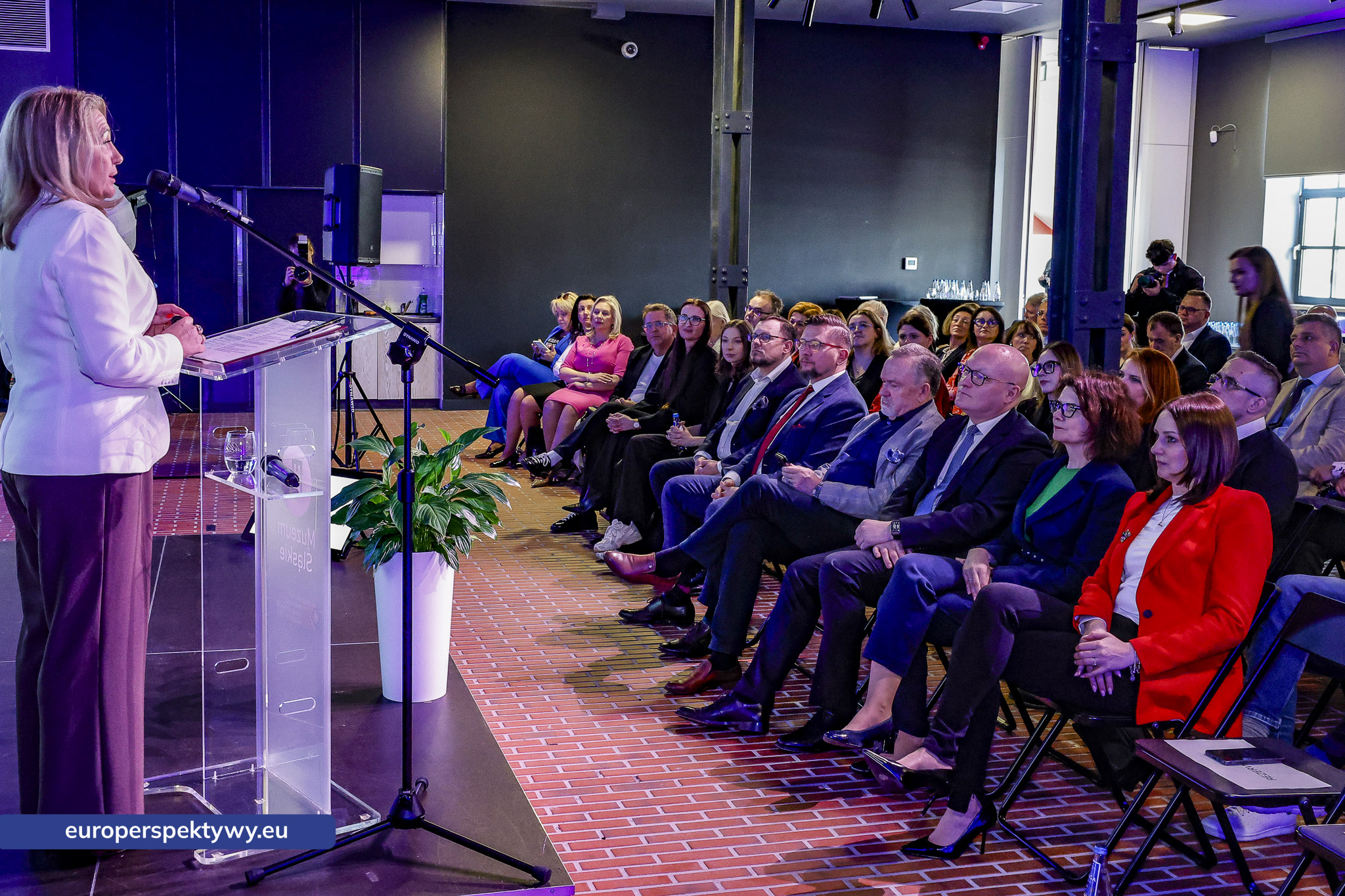 Europerspektywy Polski Instytut Kompetencji Przyszłości (PIKP) powołał Radę Rozwoju. Nowy etap budowy systemu certyfikacji kompetencji AI