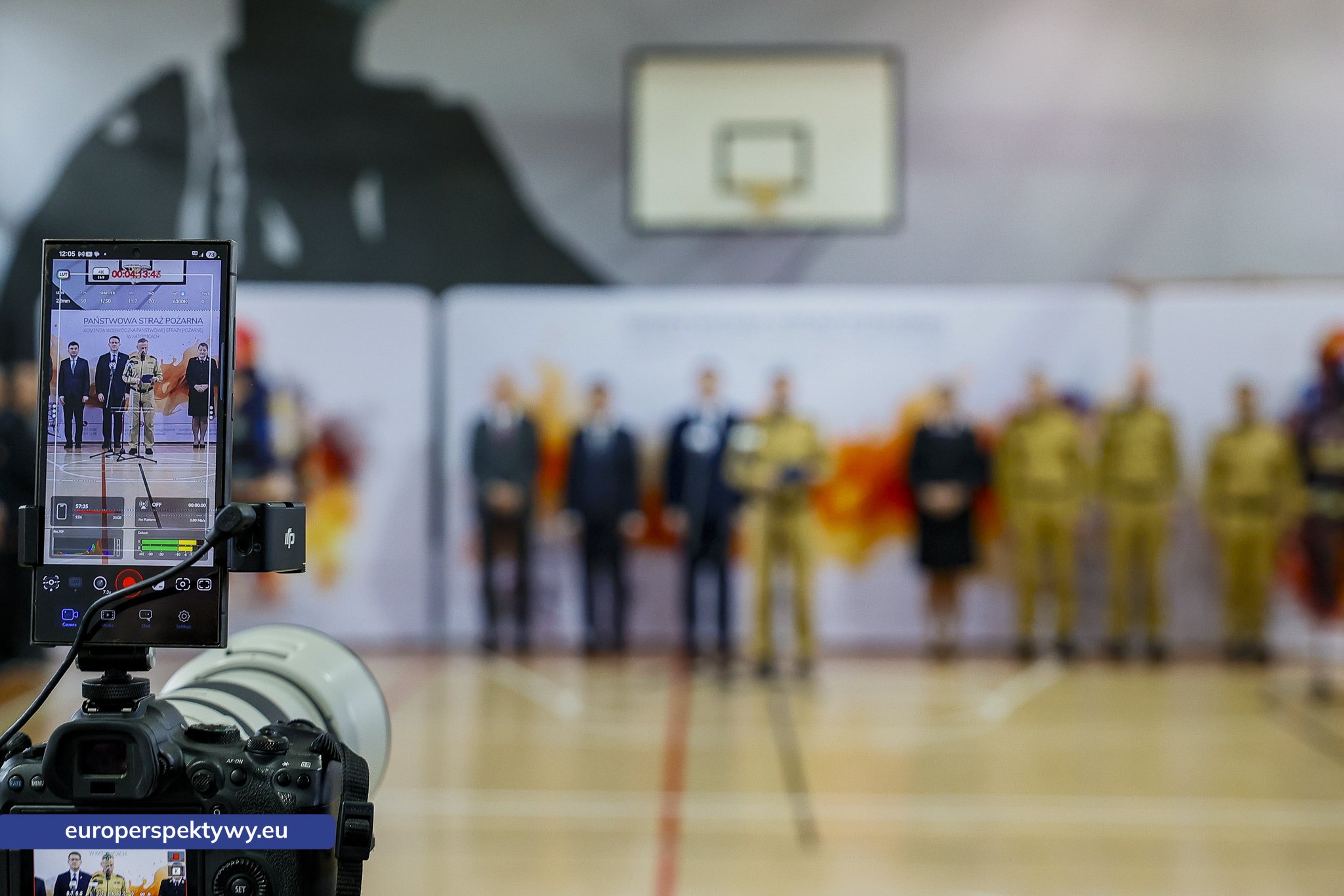 Przekazanie Pojazdow dla PSP i OSP-12 Europerspektywy Nowe samochody OSP w województwie śląskim. WFOŚiGW współfinansuje flotę za 20 mln zł