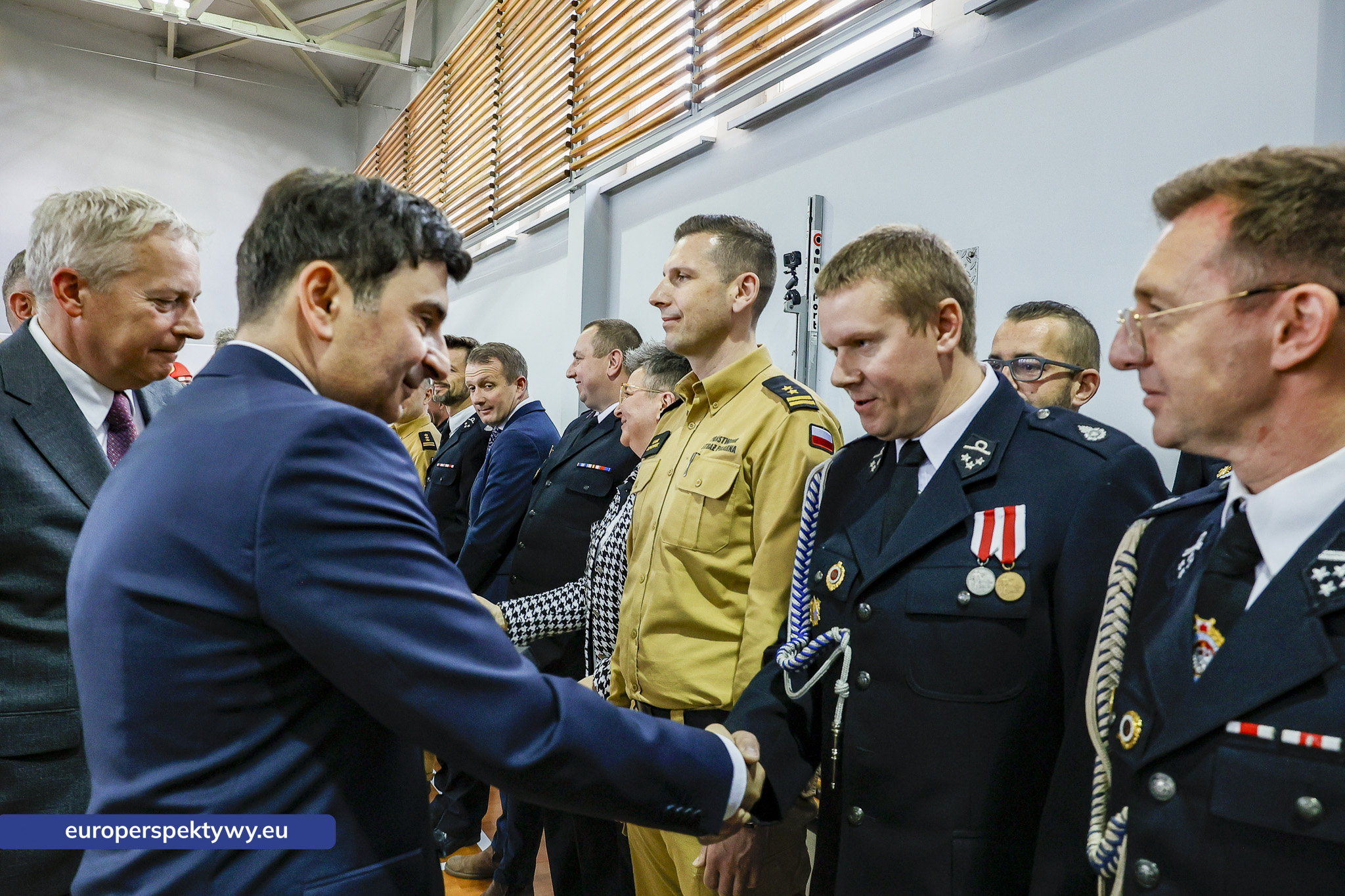 Przekazanie Pojazdow dla PSP i OSP-39 Europerspektywy Nowe samochody OSP w województwie śląskim. WFOŚiGW współfinansuje flotę za 20 mln zł