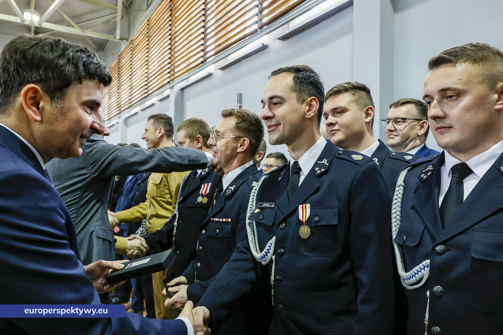 Przekazanie Pojazdow dla PSP i OSP-42 Europerspektywy Nowe samochody OSP w województwie śląskim. WFOŚiGW współfinansuje flotę za 20 mln zł